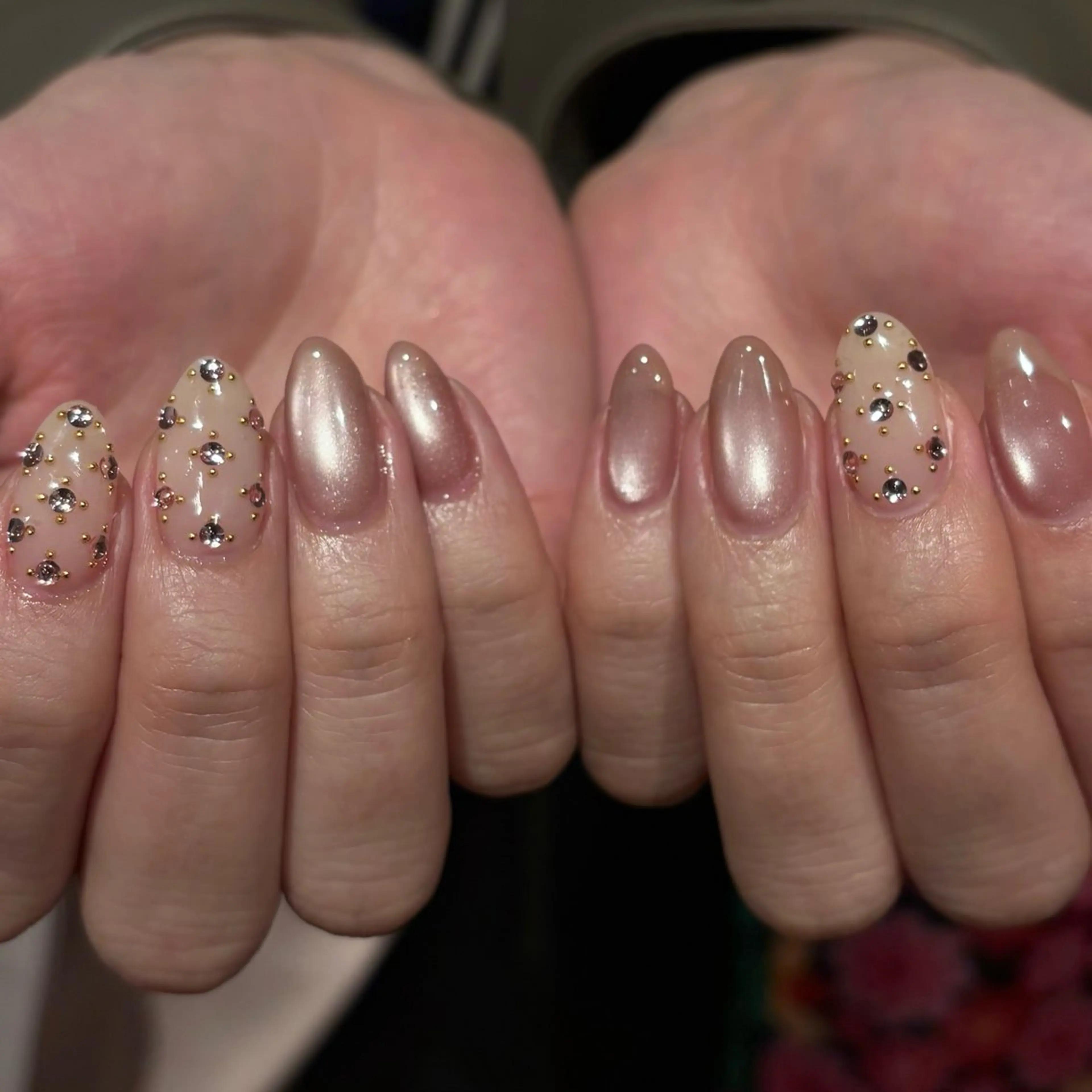 ネイル 氷ネイル・うるうるネイル キラキラネイル マグネットネイル ピンク ハンドネイル Bianca名駅店 安田のネイルデザイン