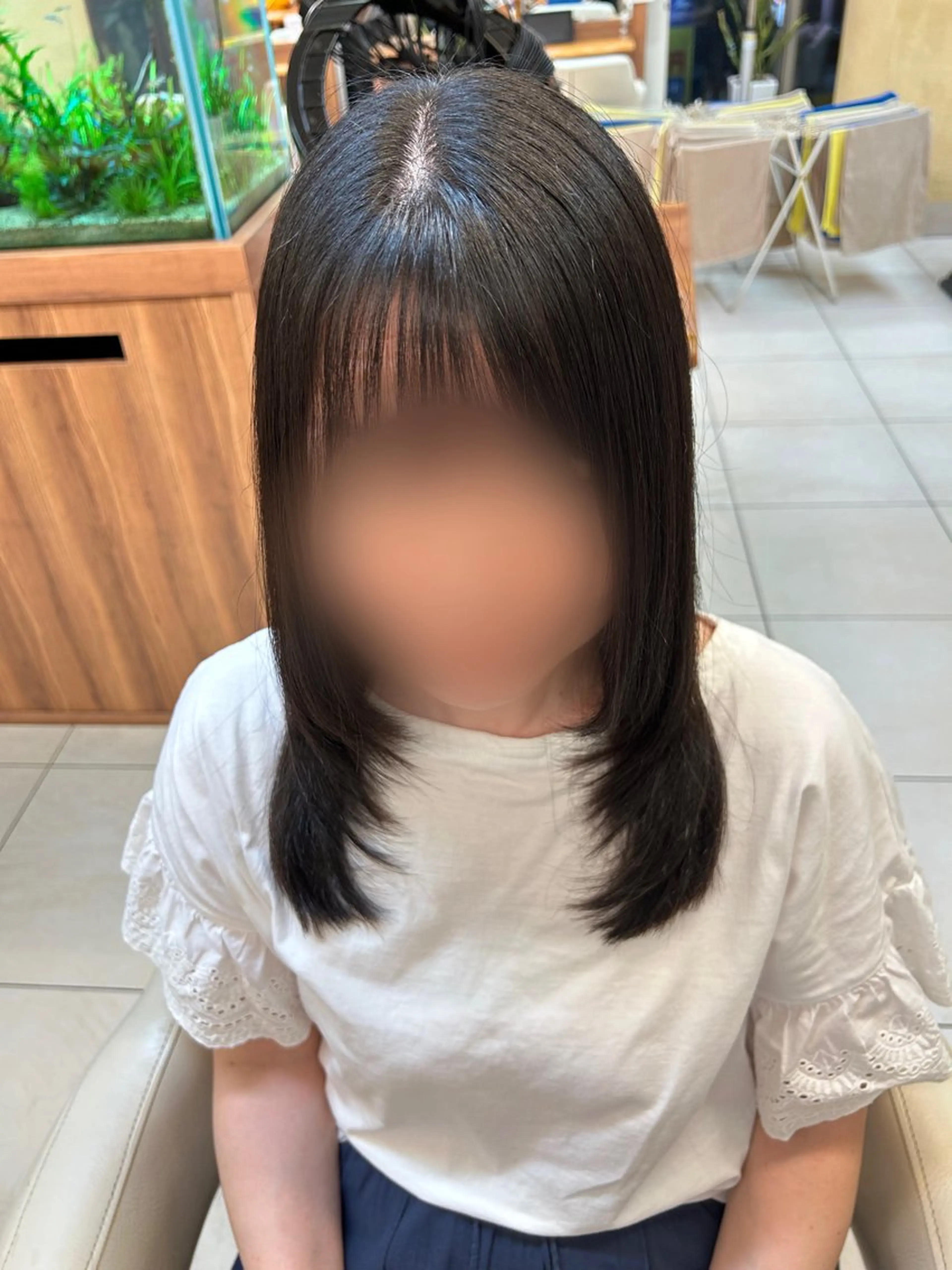 セミロング 三瓶 公子のヘアスタイル