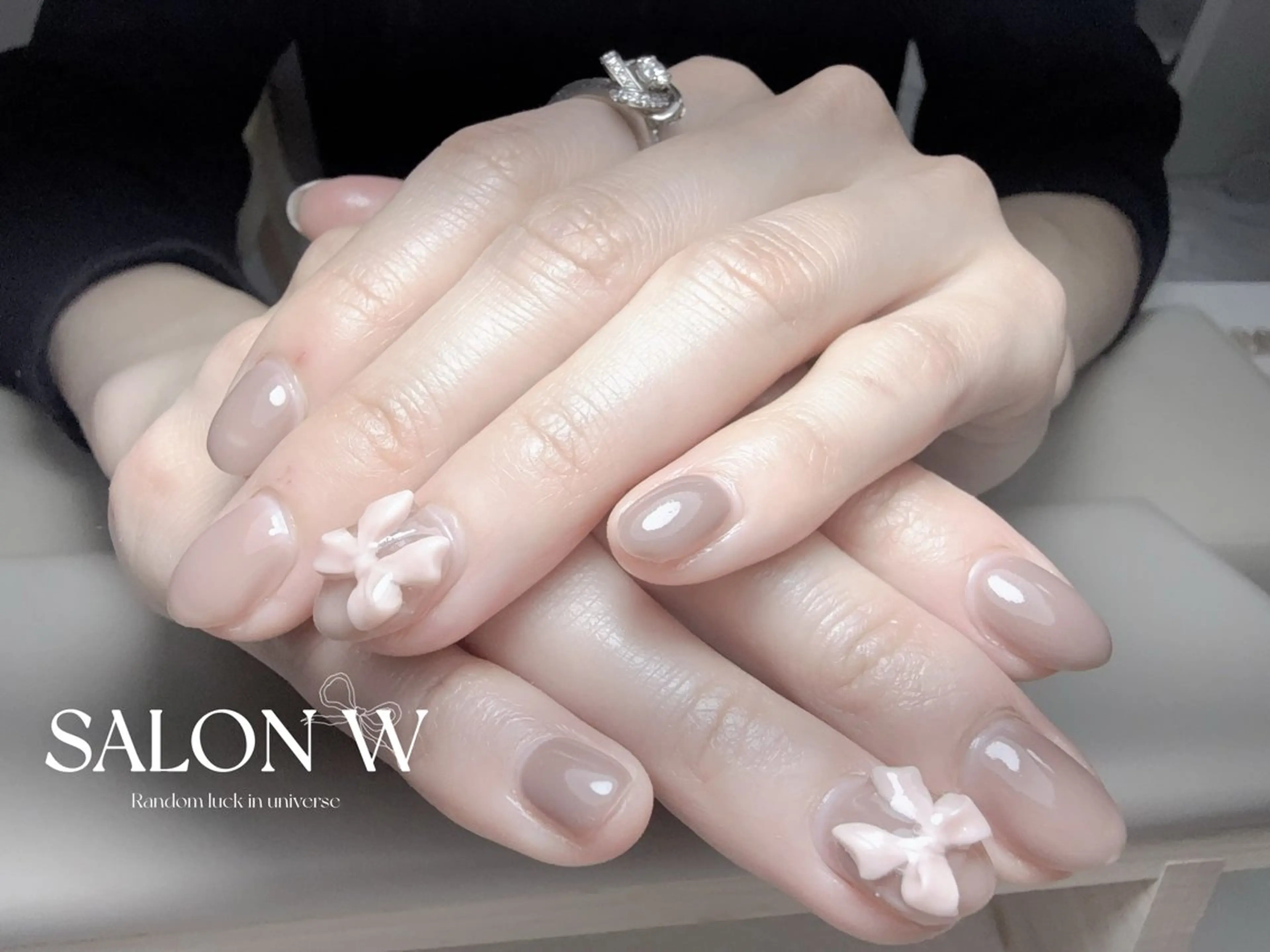 ネイル SALON W✨ AKANEのネイルデザイン