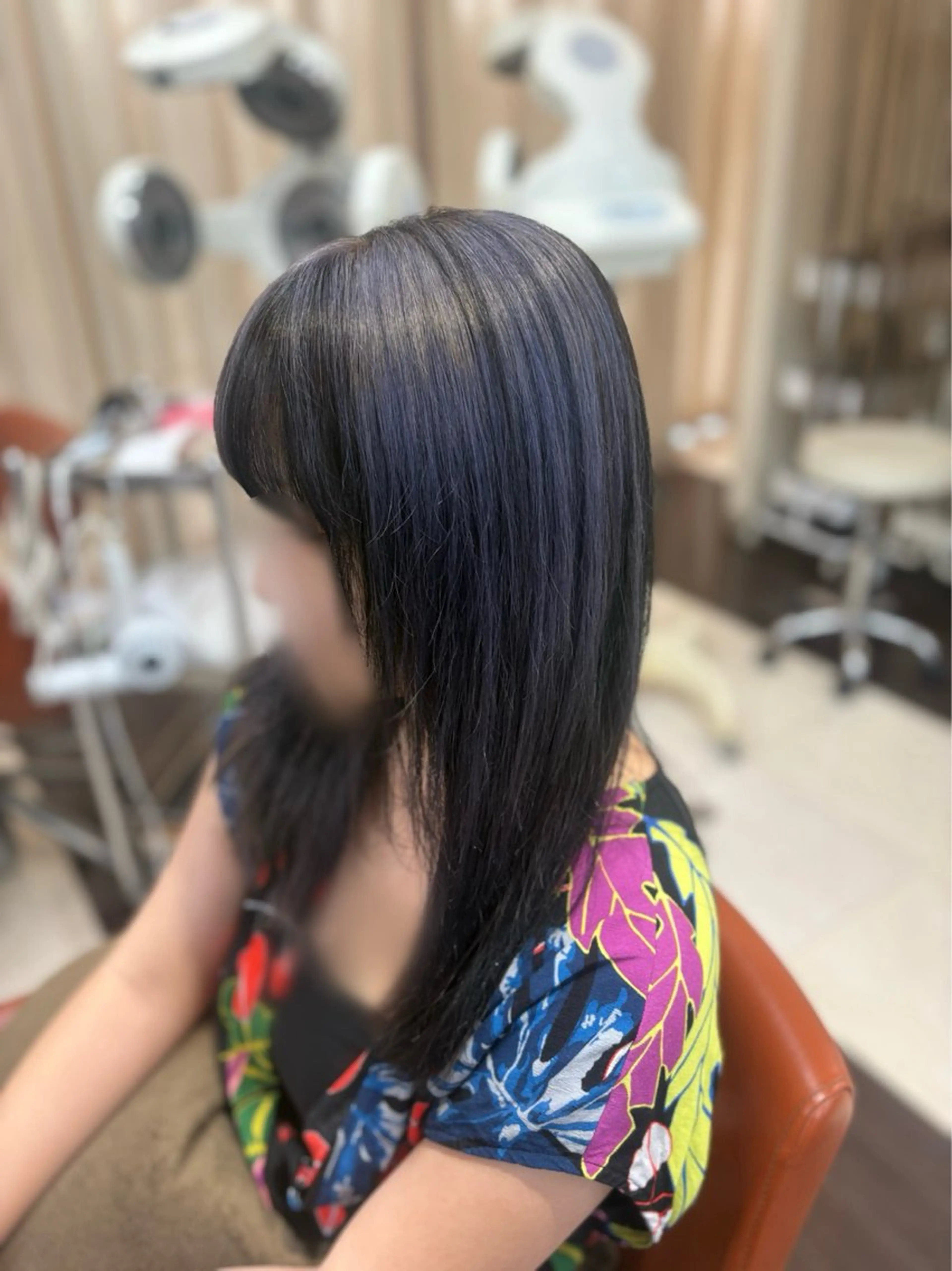 ロング カラー アッシュ 黒髪 デザインカラー ヘアカラー 朝倉友香/韓国風/ ハイトーンカラーのヘアスタイル