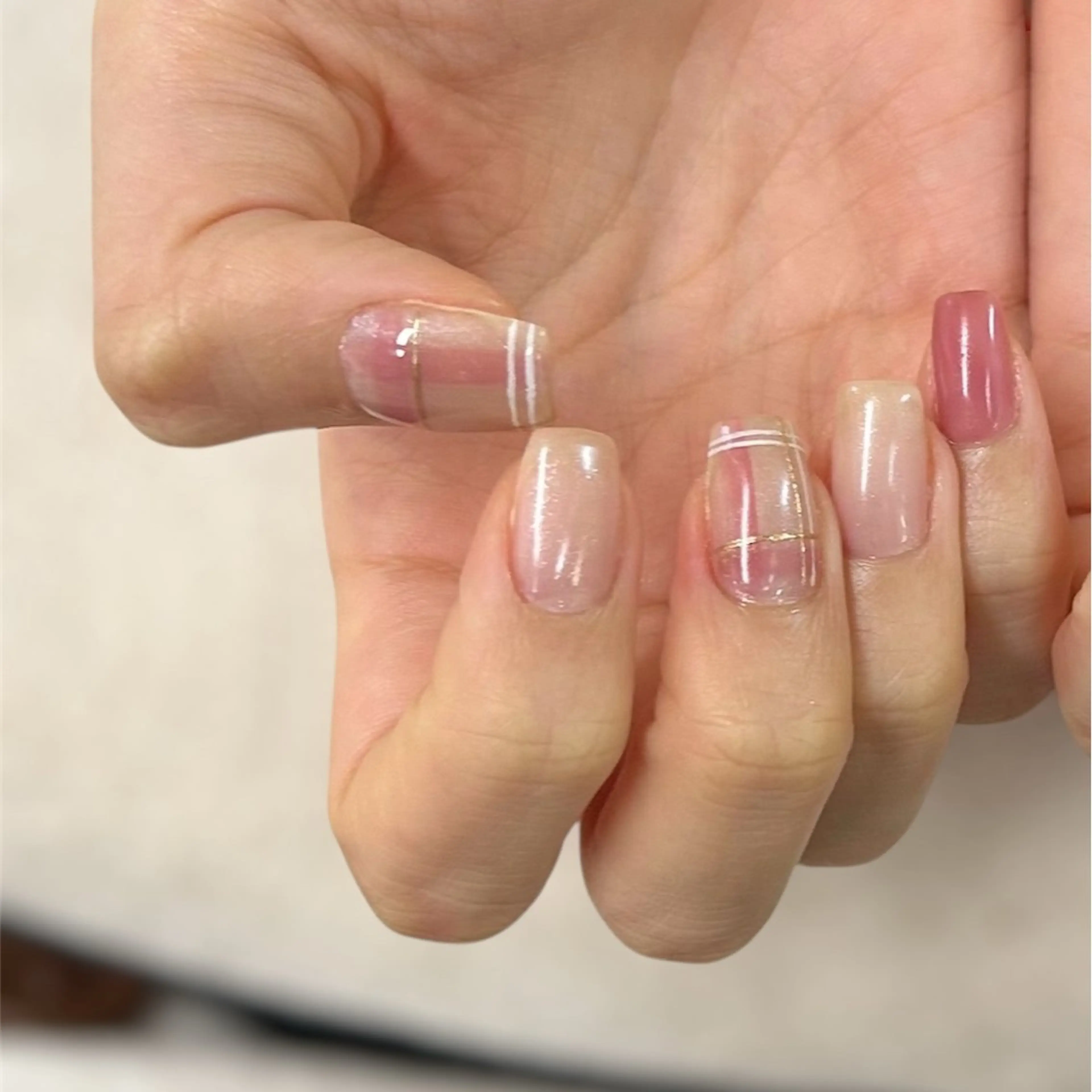 ネイル ハンドネイル アトリエ　ミモザ所属・いまむら あかりのネイルデザイン