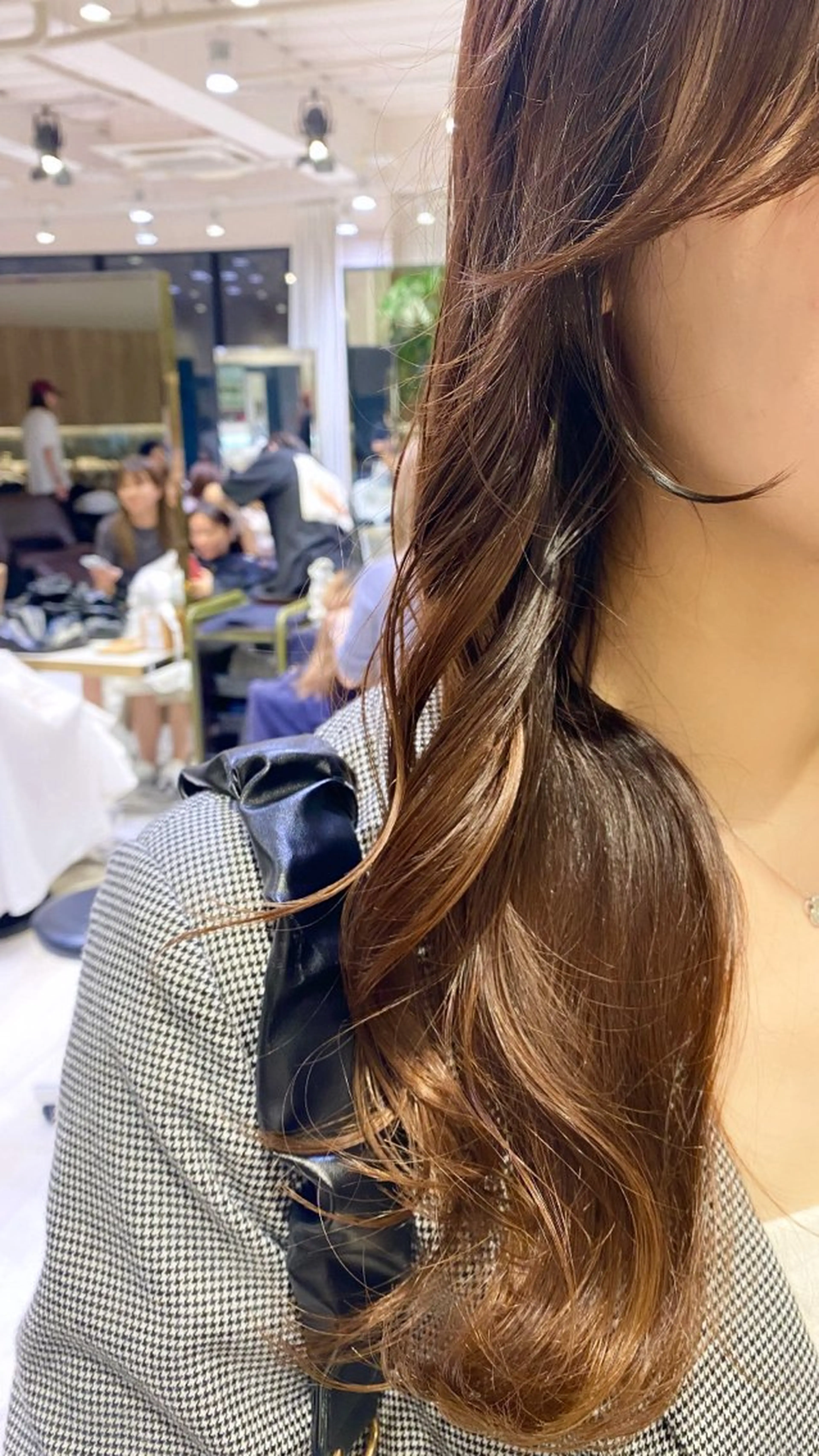 セミロング カット 🐻原宿レイヤー特化 🐻平島歩のヘアスタイル