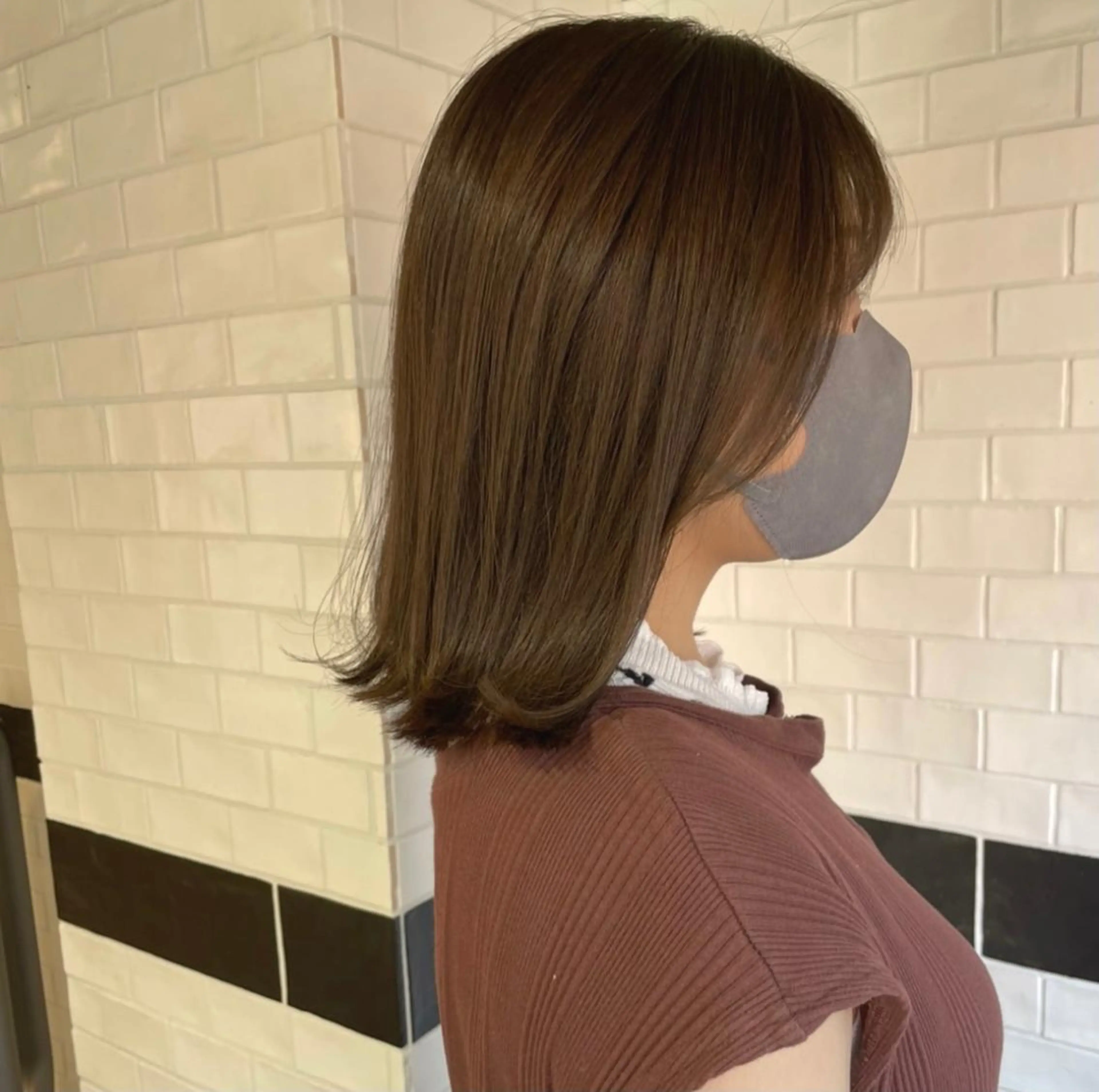 ミディアム カラー アッシュ ブリーチ ブリーチなしカラー オレンジ カット ヘアカラー トリートメント io濱川 遥のヘアスタイル