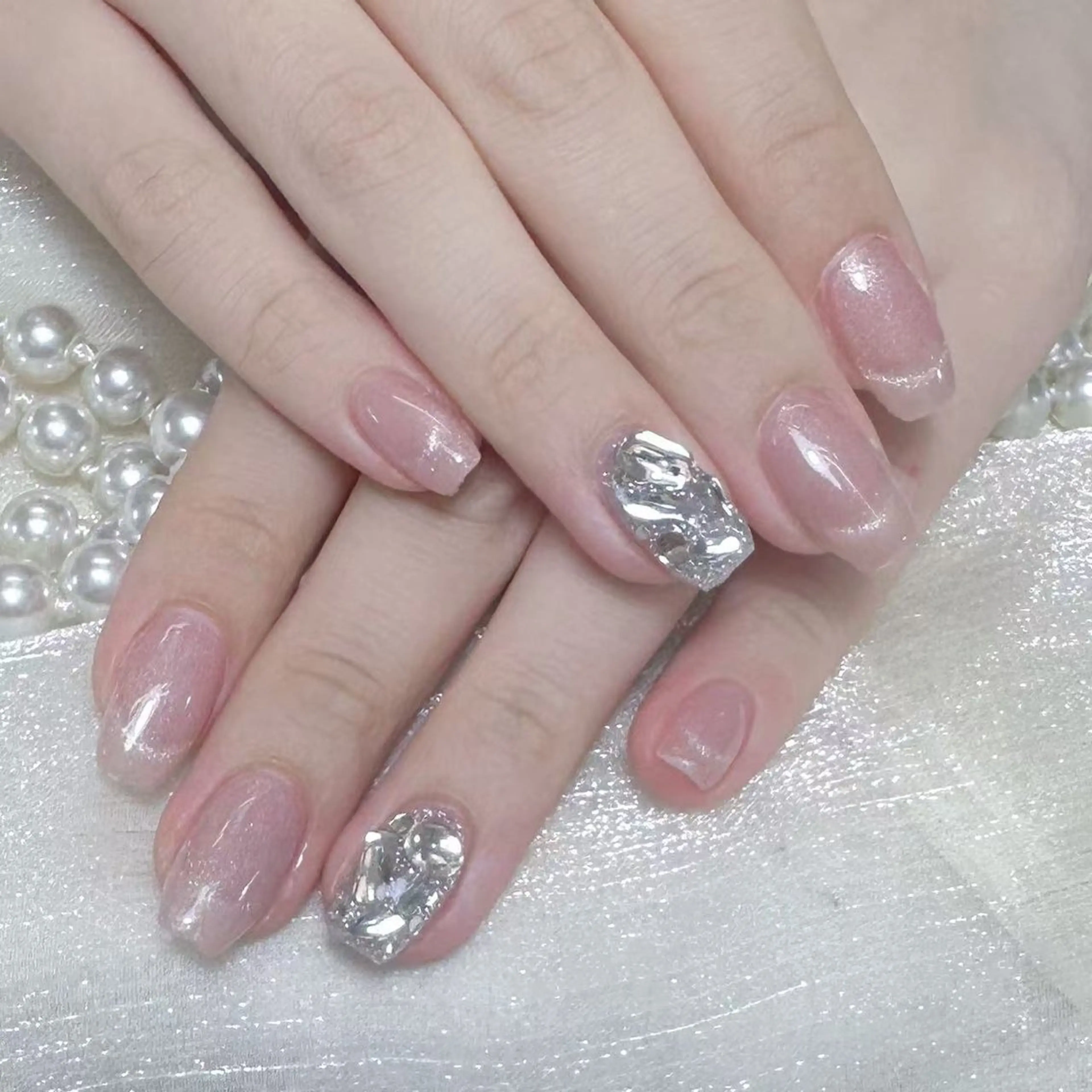 ネイル ハンドネイル ハンドケア BuBu Nail渋谷道玄坂のネイルデザイン