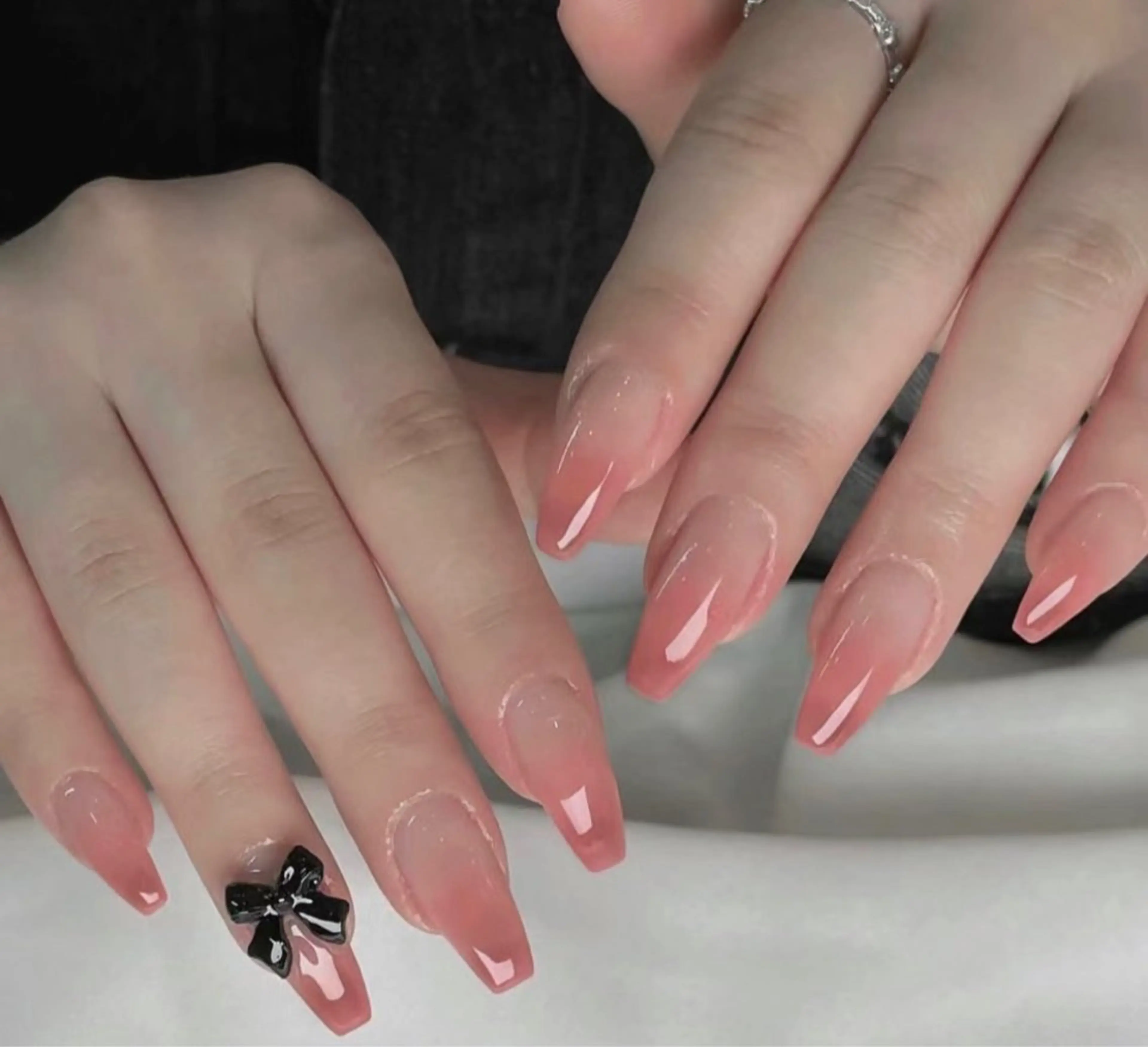 ネイル ハンドネイル 🍑 momo_nailのネイルデザイン