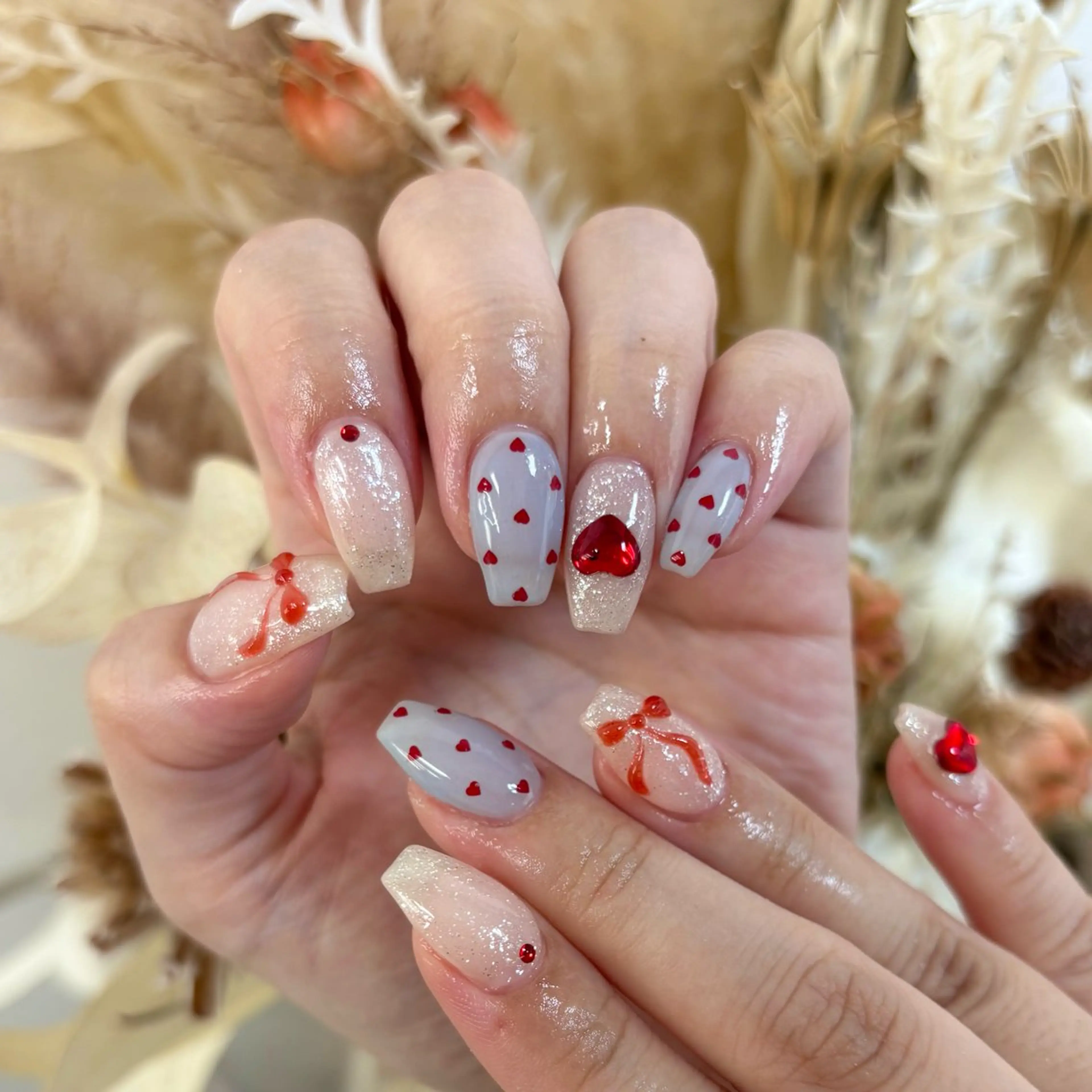 🤎ニュアンス10本orアート2​〜​4本（本数はデザインによって変わります）コース　60分6980円🤎の写真