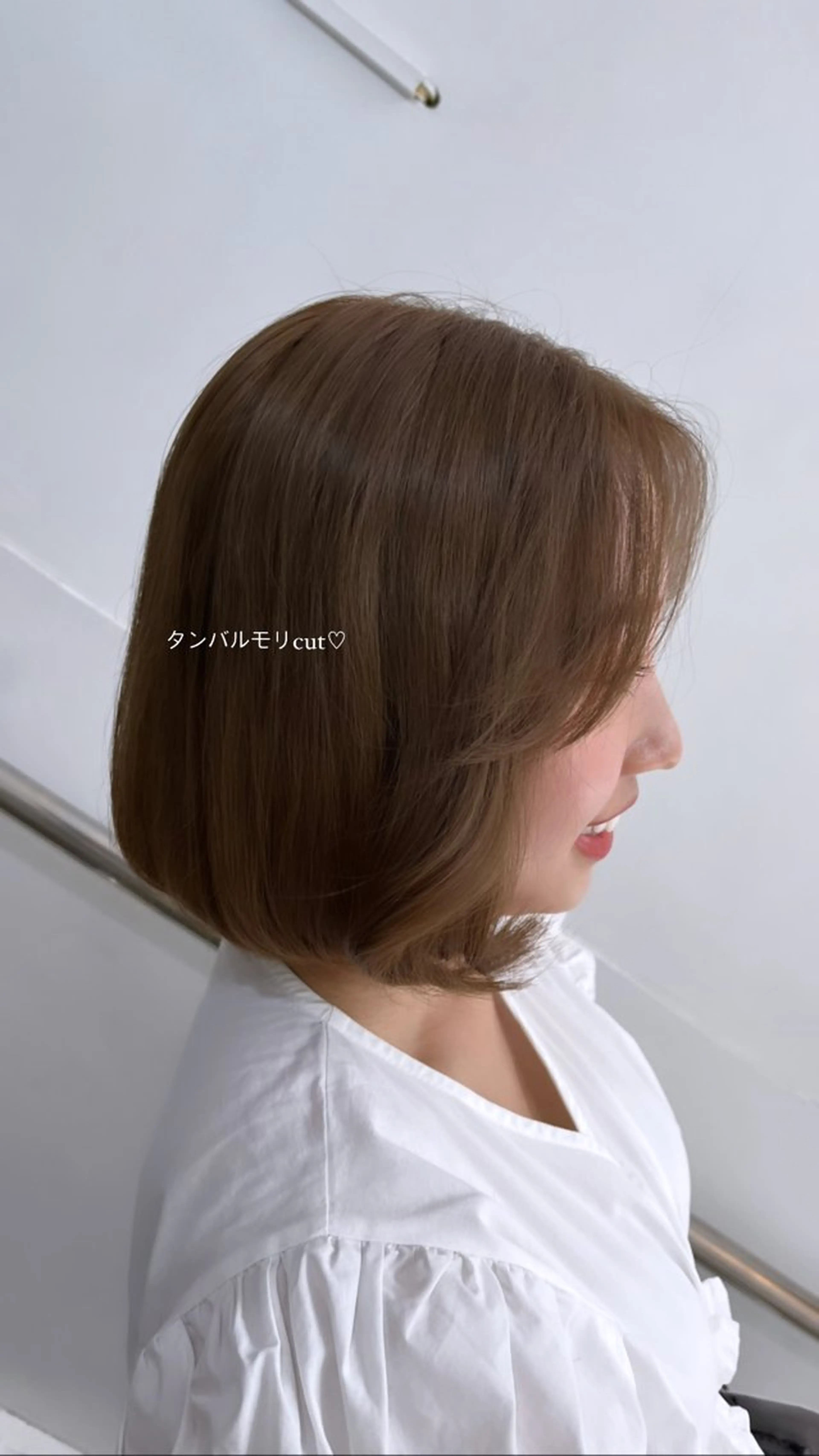 ミディアム 光本 杏のヘアスタイル