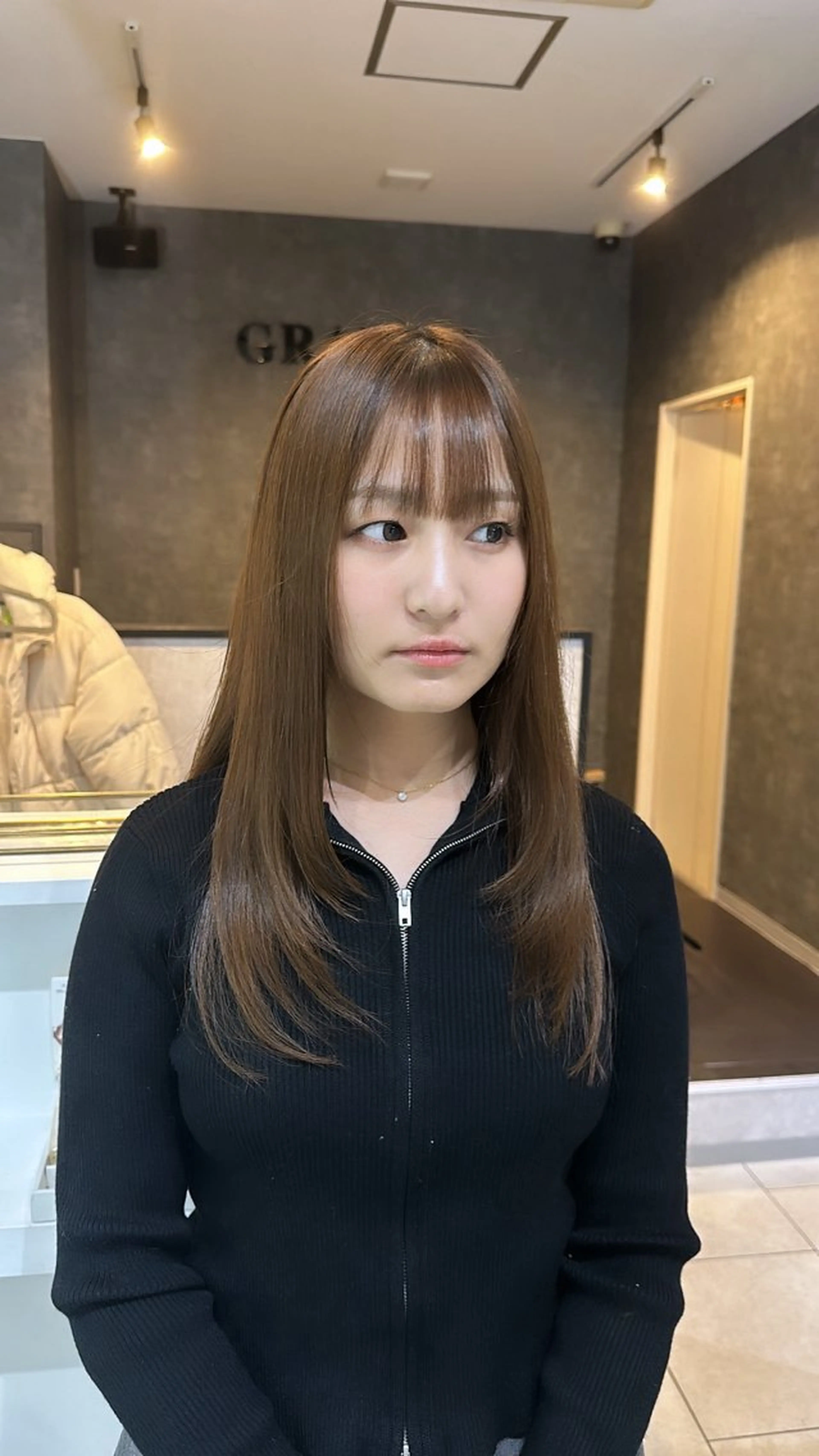 セミロング カラー カット ヘアカラー 山口 航輝のヘアスタイル