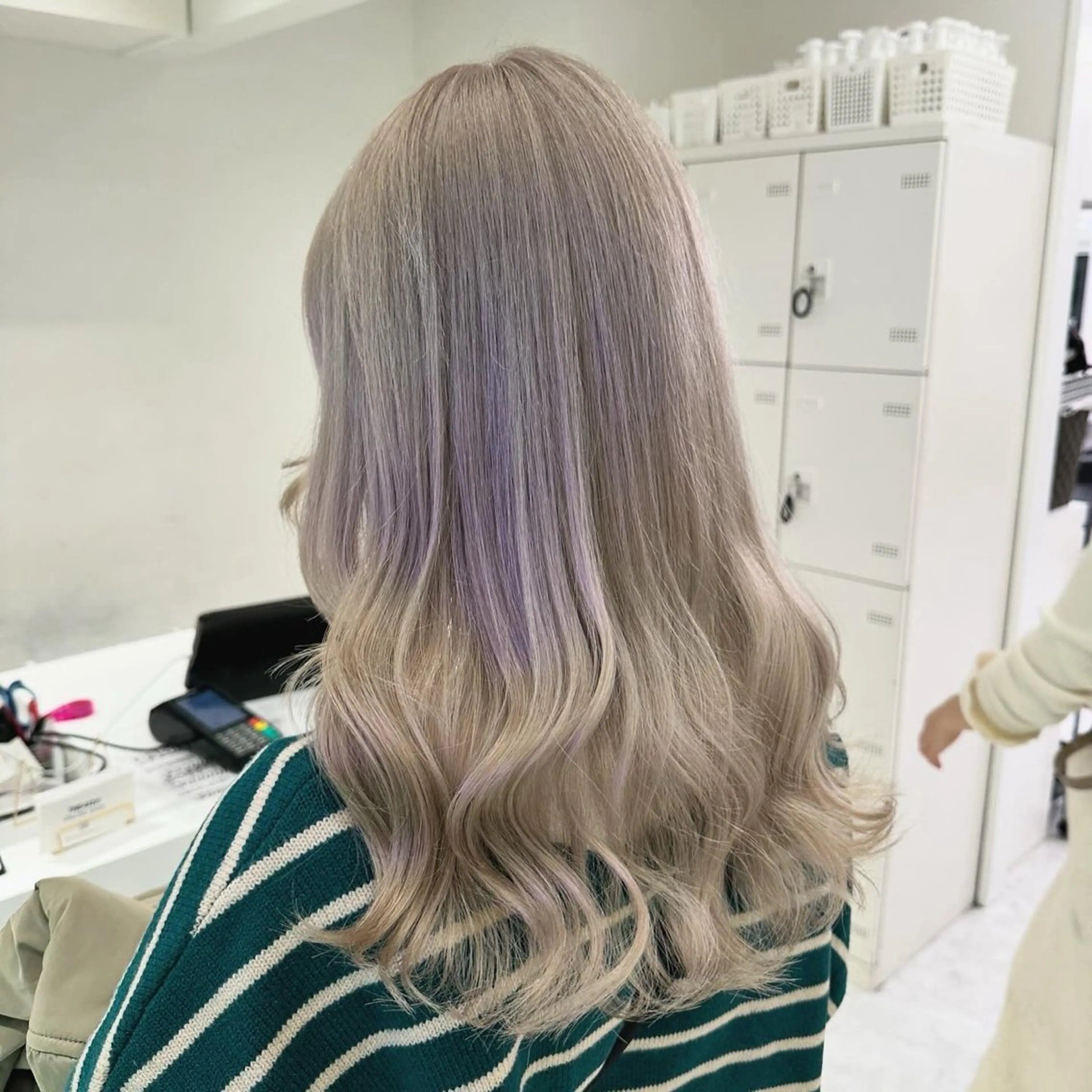 カラー マンツーマン/原宿/ 透明感カラー⭐️のヘアスタイル