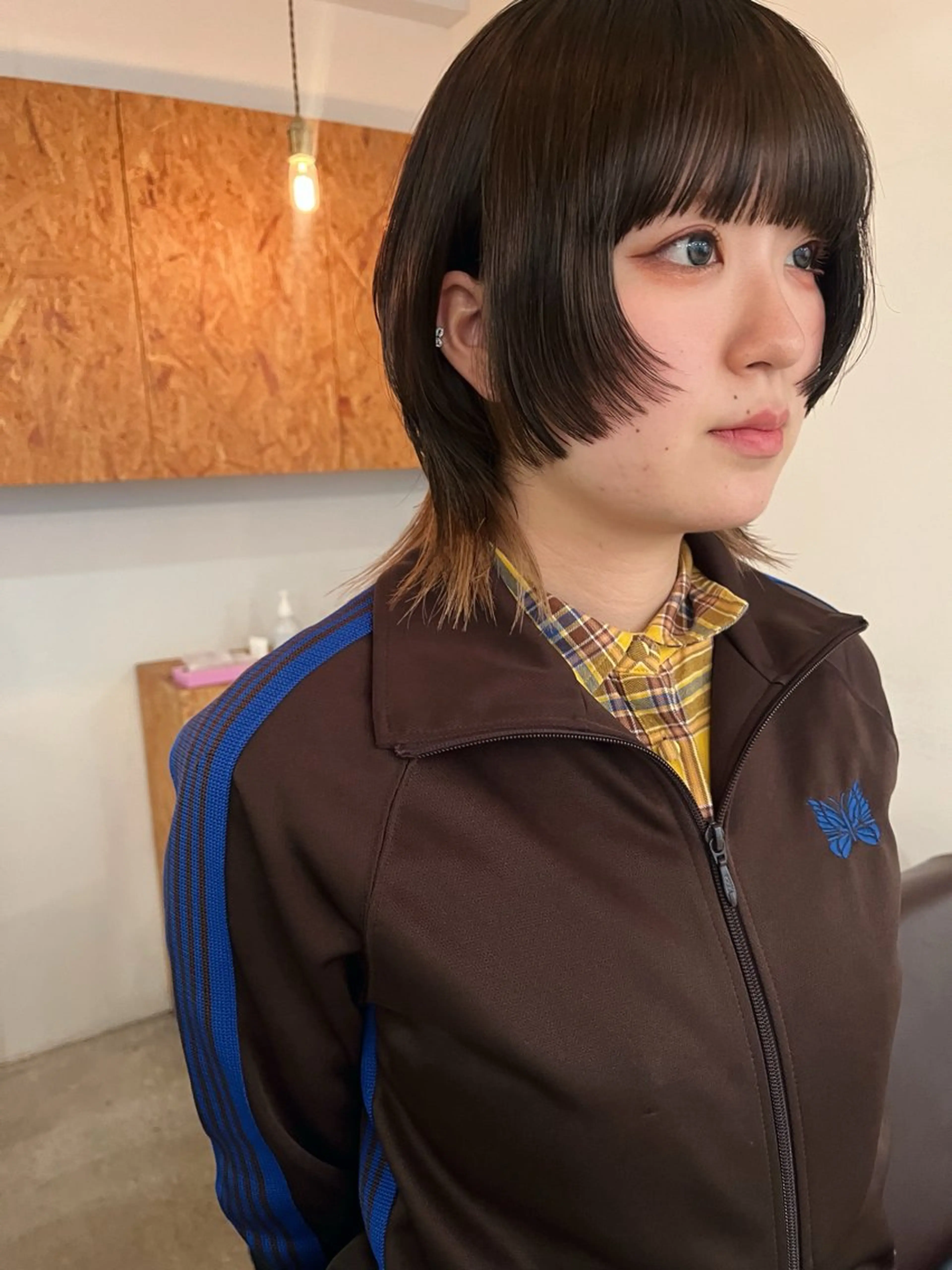 ミディアム 暖色カラー 🌼クニトウメイのヘアスタイル