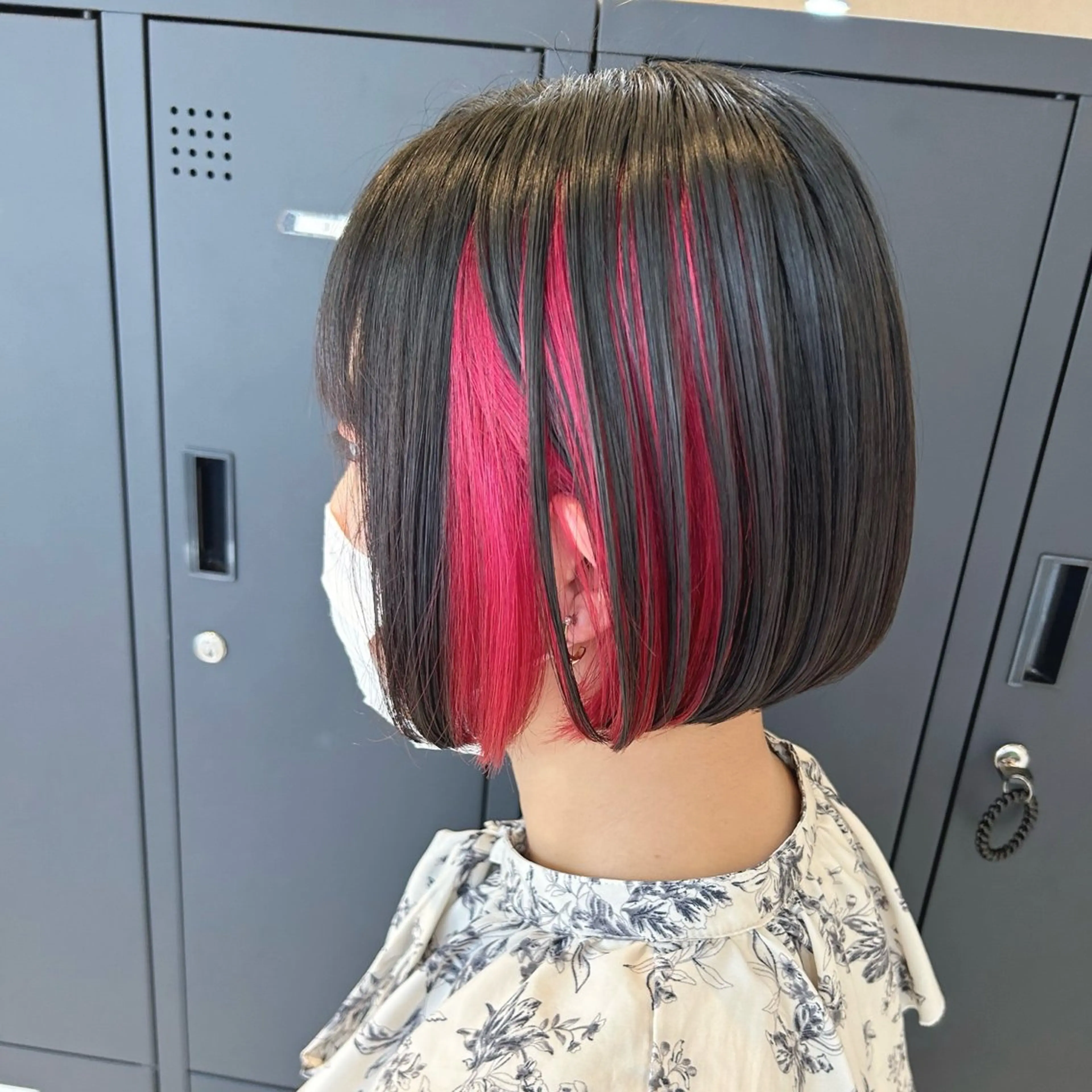 ロング カラー ブリーチ インナーカラー ピンクカラー レッドカラー ボブ mei 撮影モデル募集中！のヘアスタイル