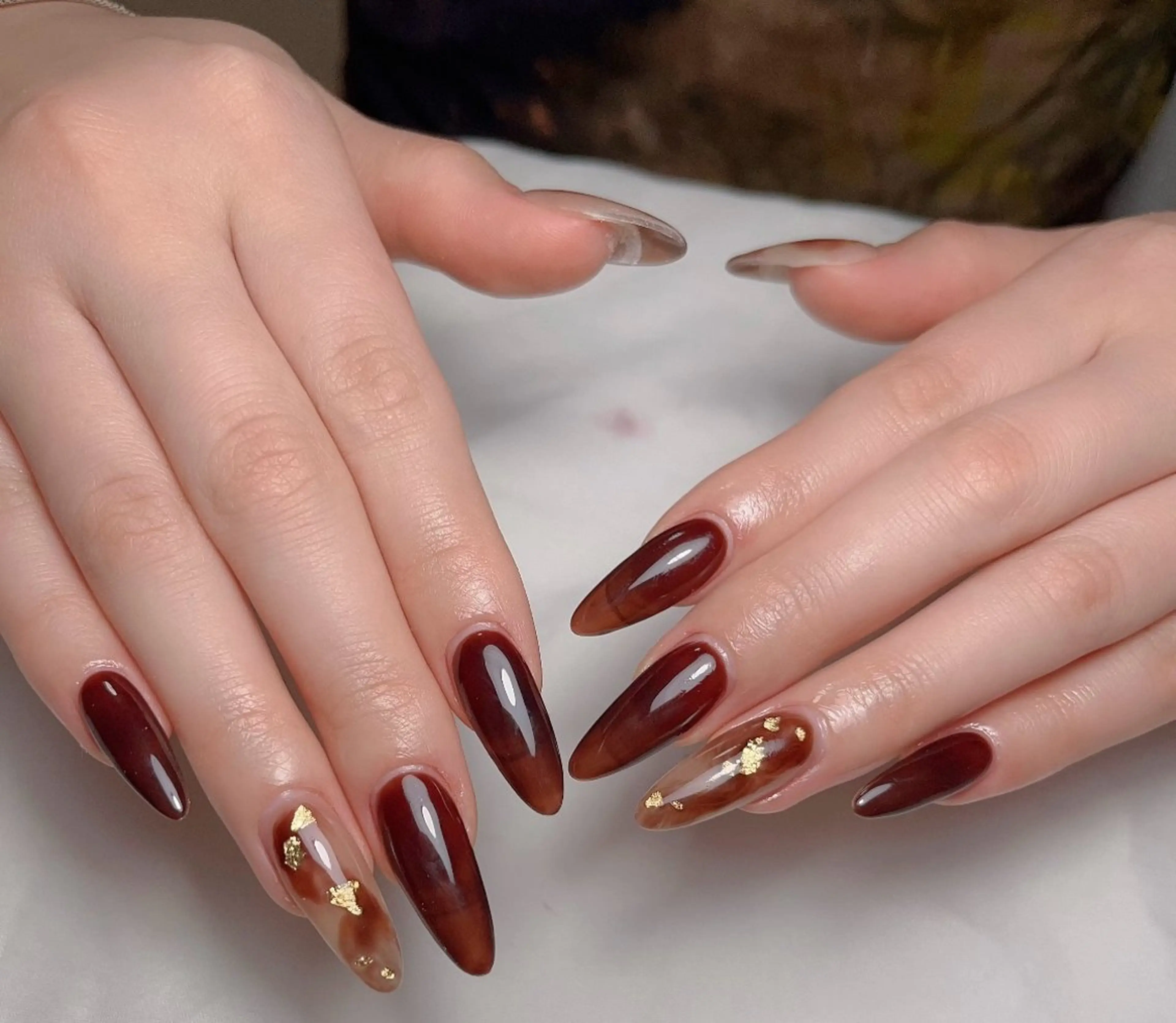 ネイル アートネイル べっ甲ネイル チークネイル 長さ出し フラッシュネイル ハンドネイル ハンドケア For you. Nail Salonのネイルデザイン