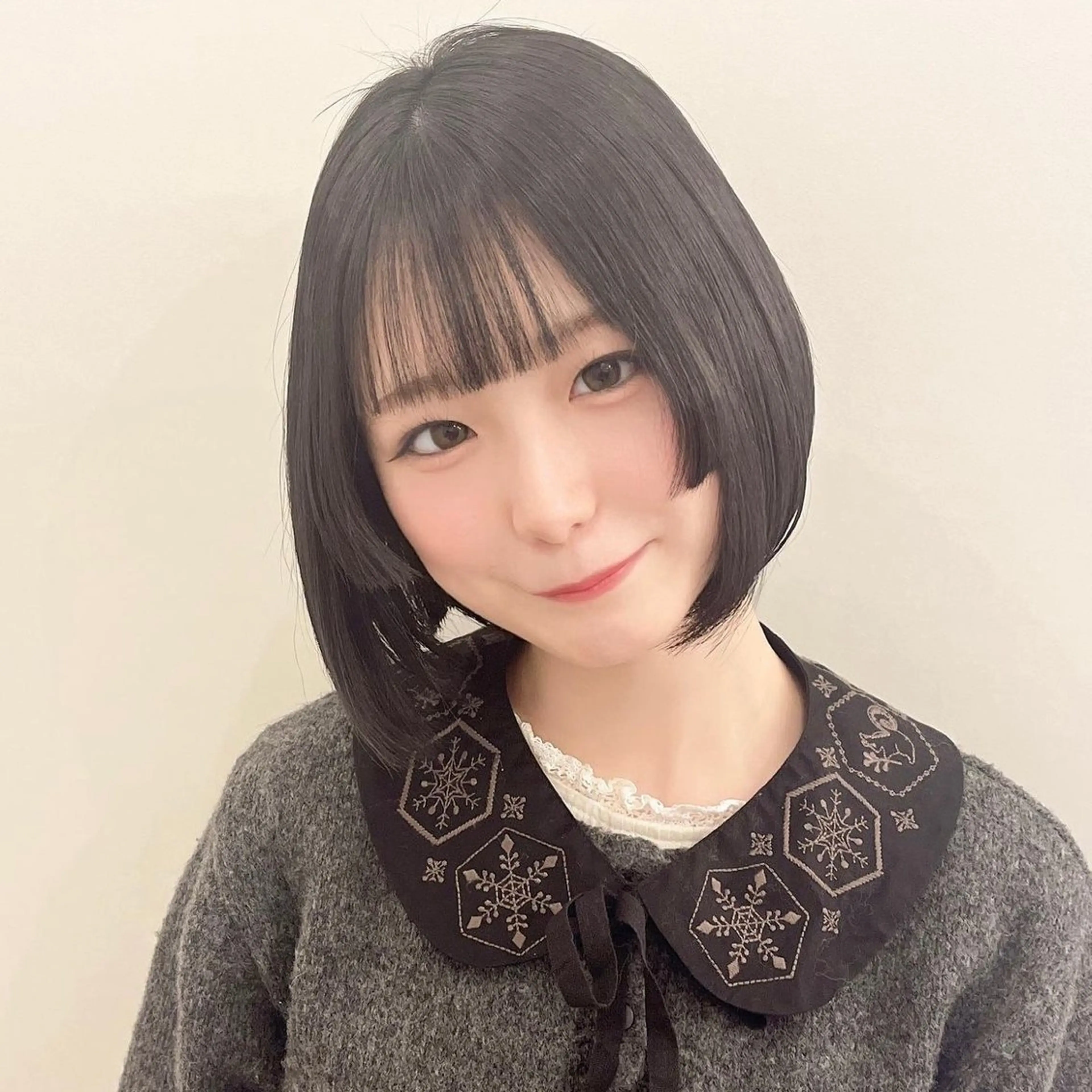 ミディアム カラー カット ヘアカラー トリートメント 🌷モテ髪推しカラー moe🐰🌷のヘアスタイル