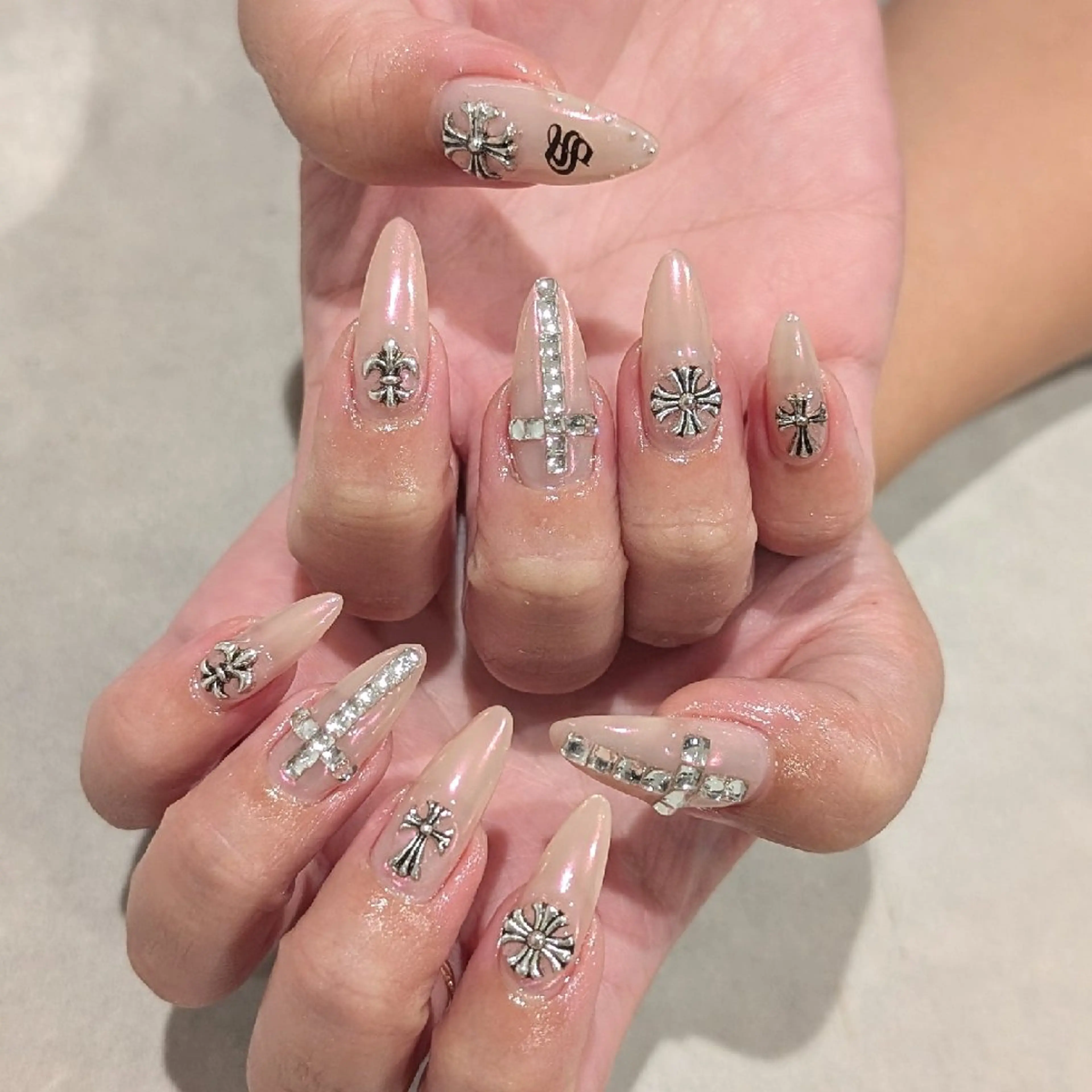 ネイル ハンドネイル kii nailsのネイルデザイン