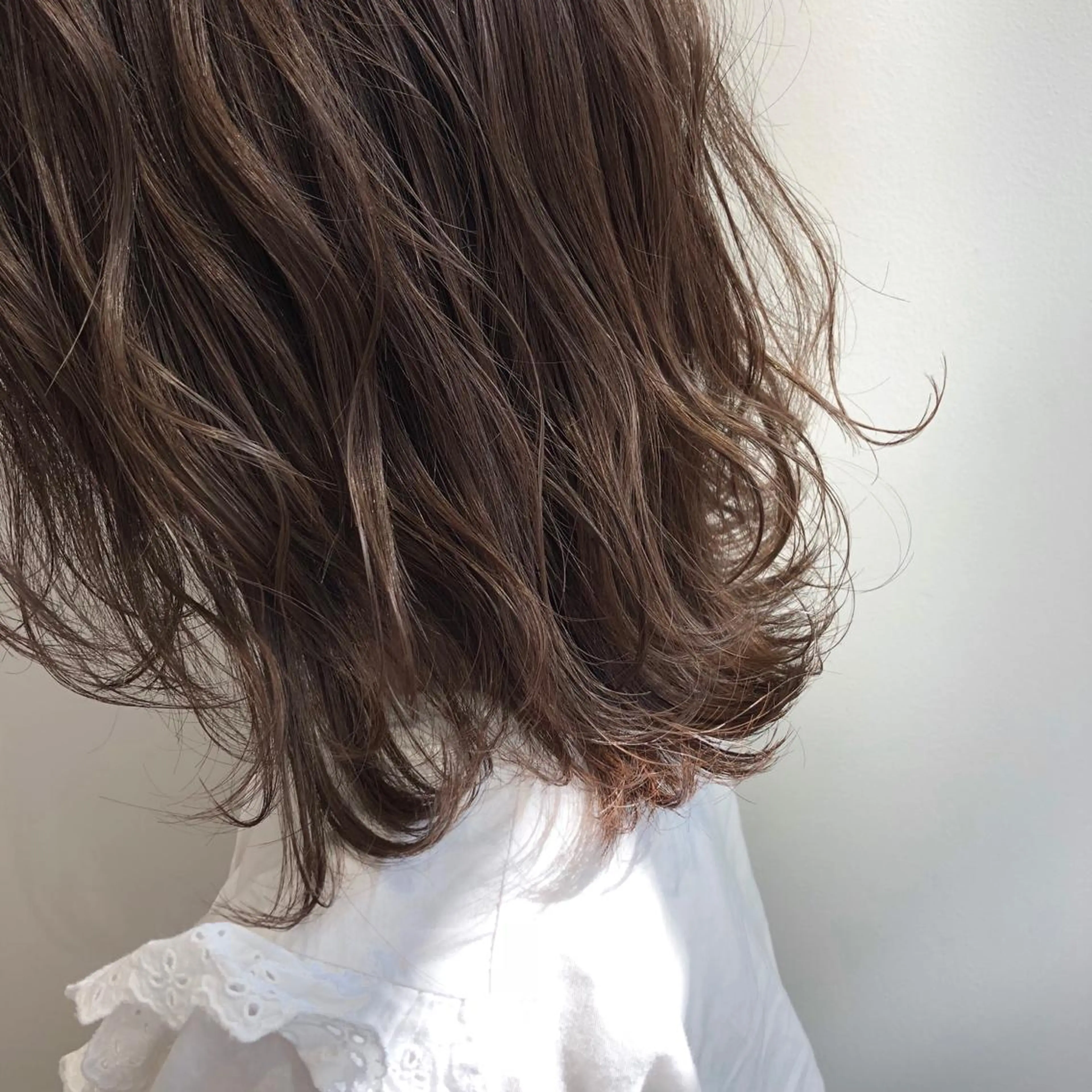 ミディアム カラー パーマ ヘアアレンジ 山本 千尋のヘアスタイル