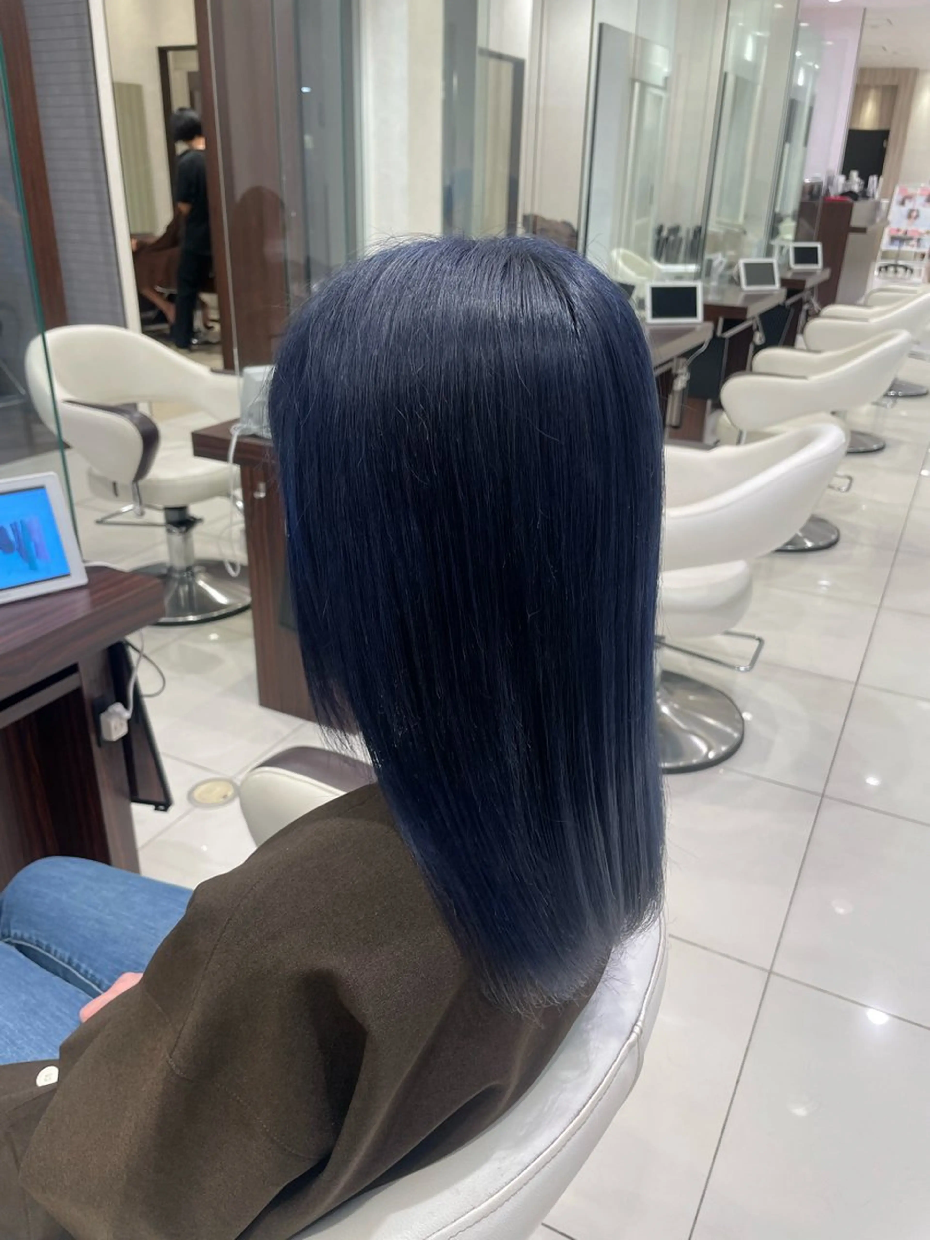 【初回来店~3回目まで可能】アドミオカラー＋3step髪質改善トリートメントの写真