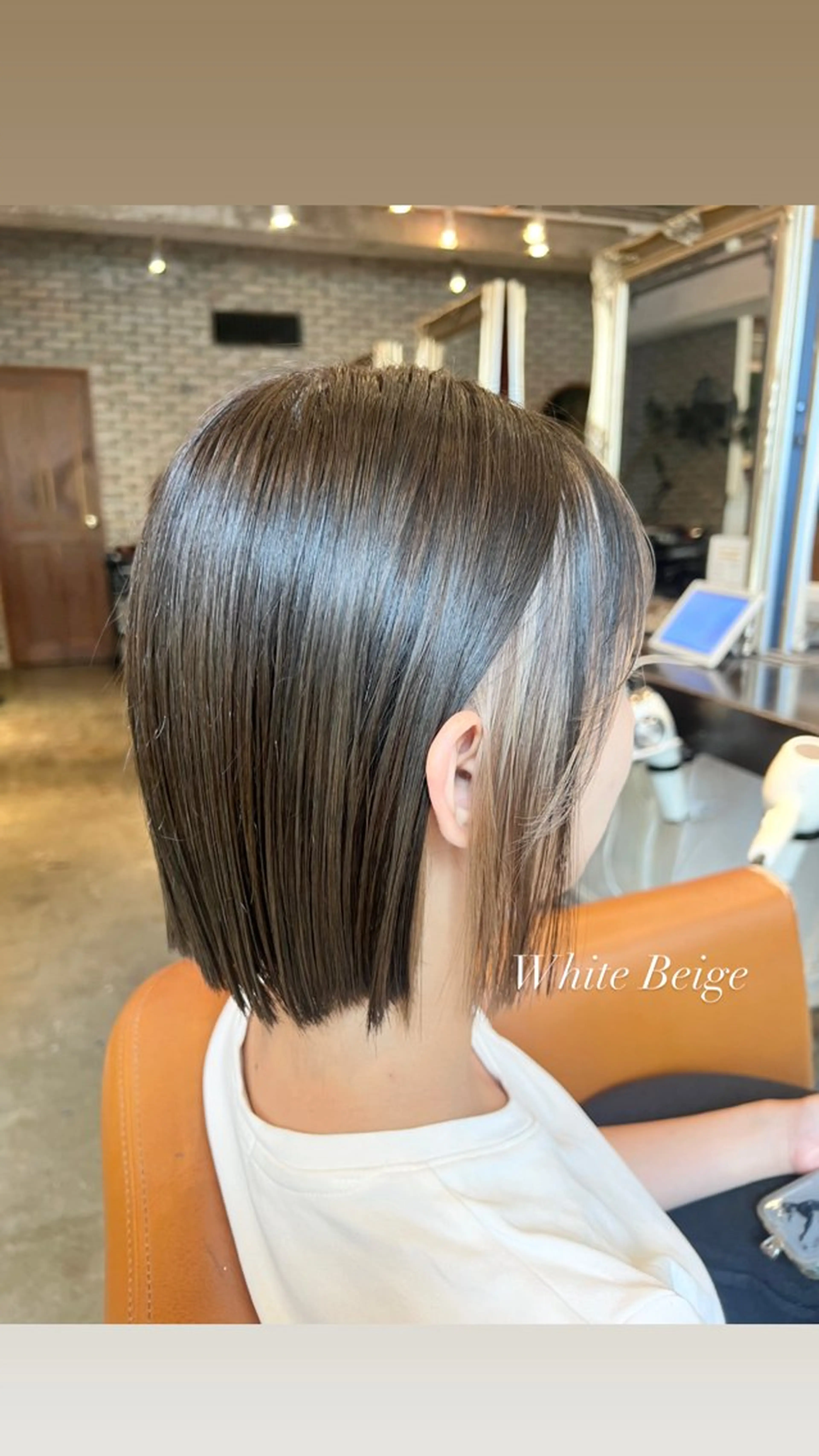 ショート カラー ベージュカラー インナーカラー ボブ カット ヘアカラー トリートメント ハイライト/インナー /ブリーチ/レイヤーのヘアスタイル