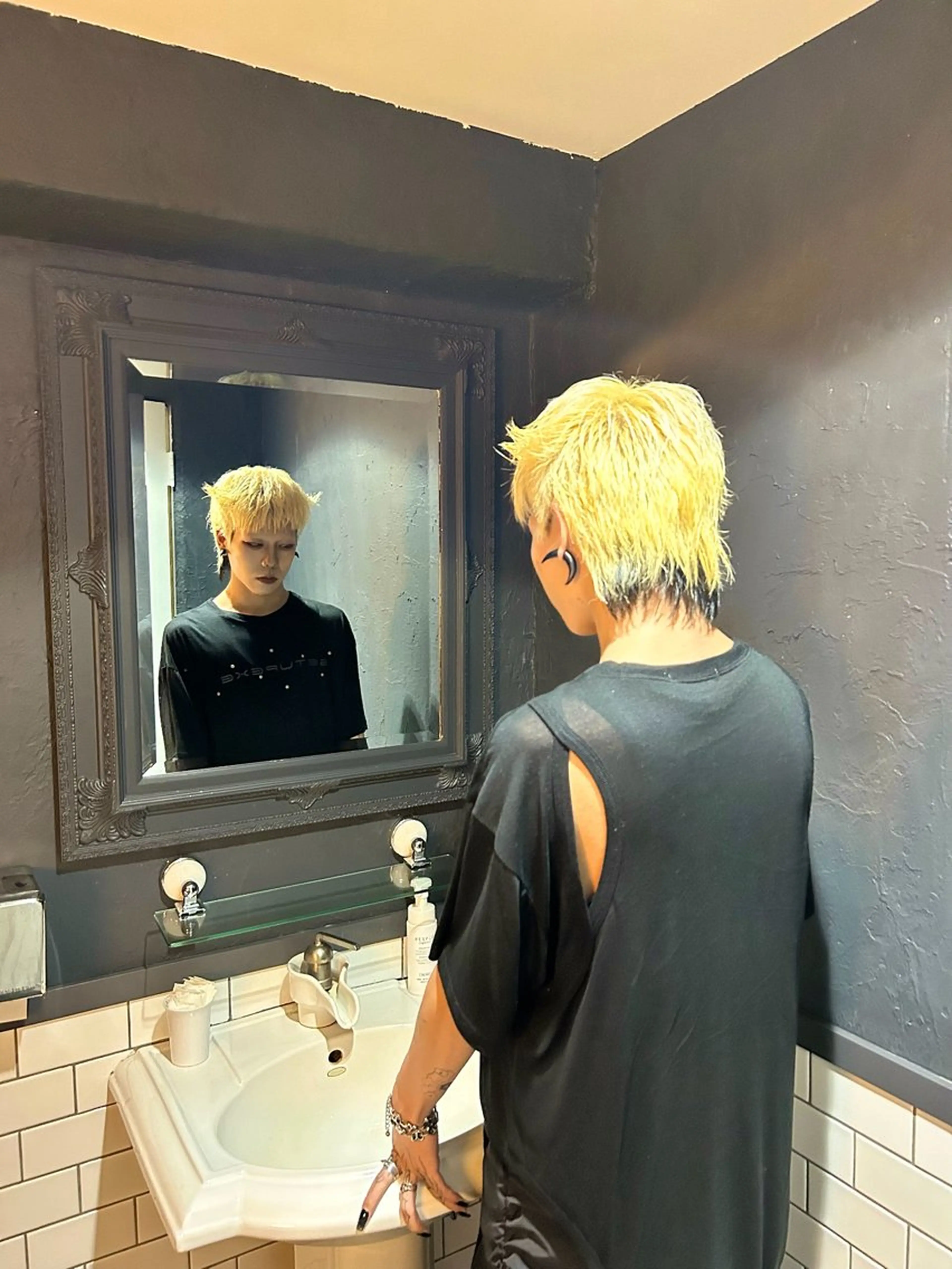 ショート ユメナ ̖́-のヘアスタイル