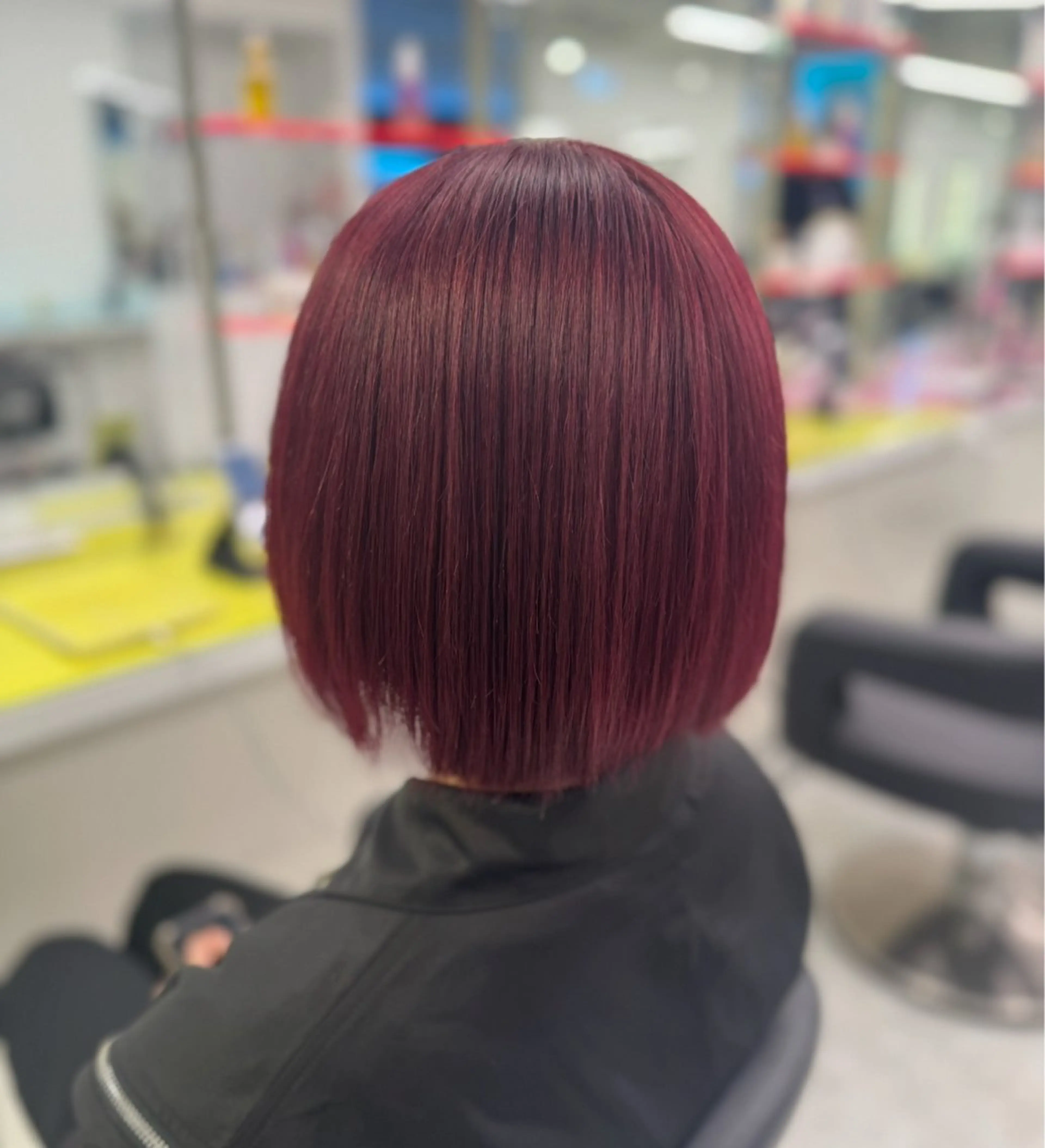 ショート うる艶カラー🍓 モデル募集🍓海音のヘアスタイル