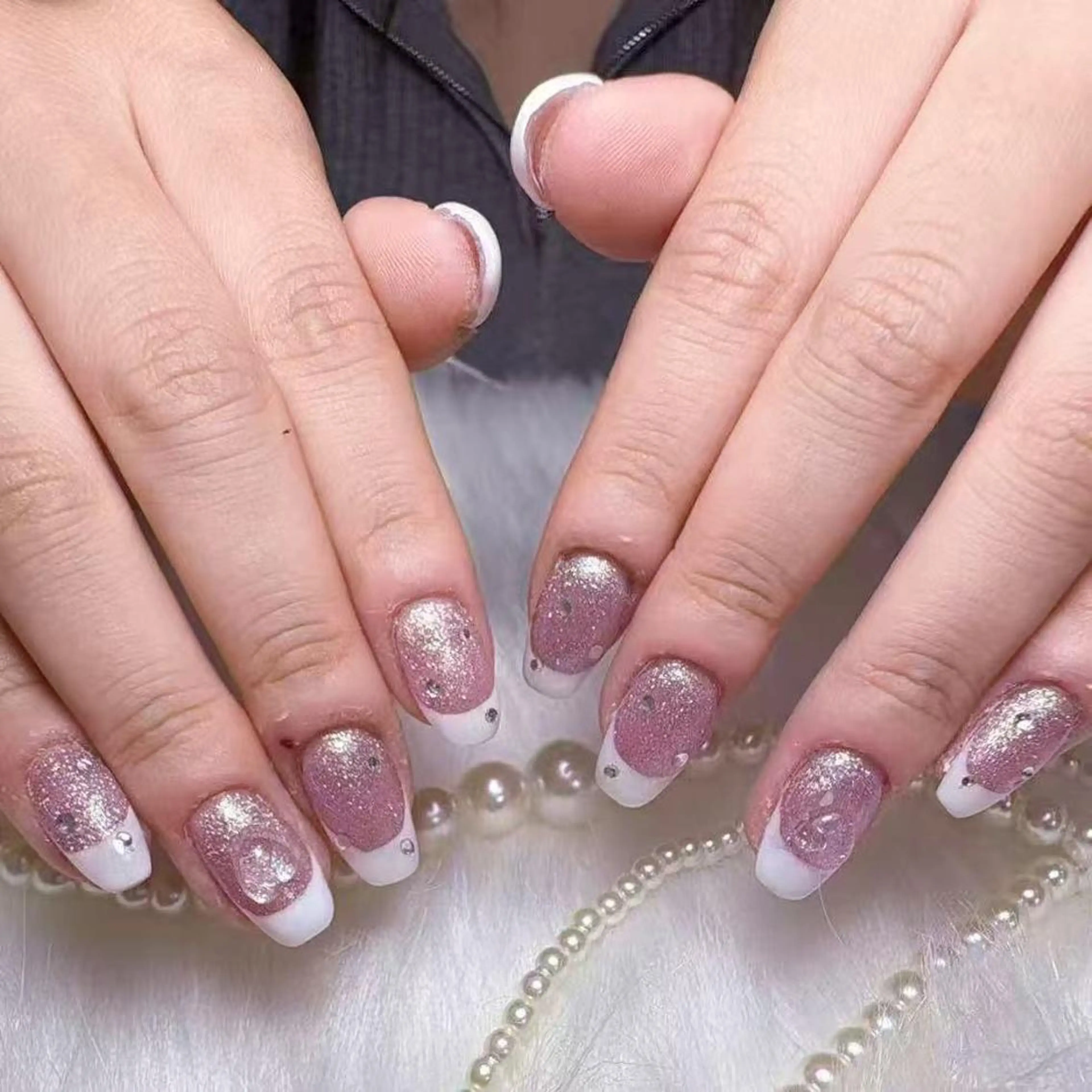 ネイル アートネイル オーロラネイル ガーリー キラキラネイル マグネットネイル ハンドネイル YOYO 💅のネイルデザイン