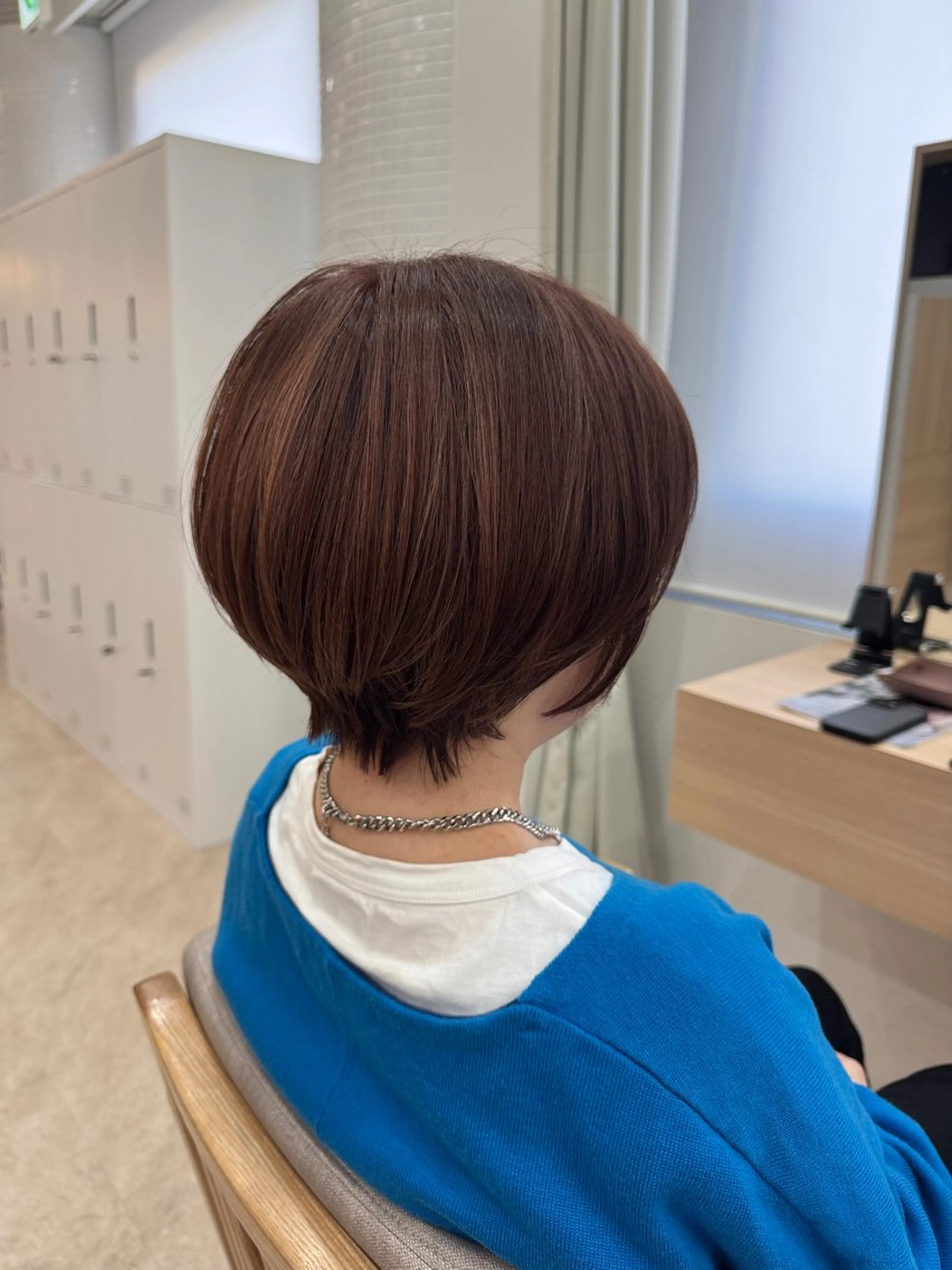 【7月･8月限定！✊🏻】ショートカット✂️➕艶カラー➕炭酸シャワー➕サービストリートメント✨の写真