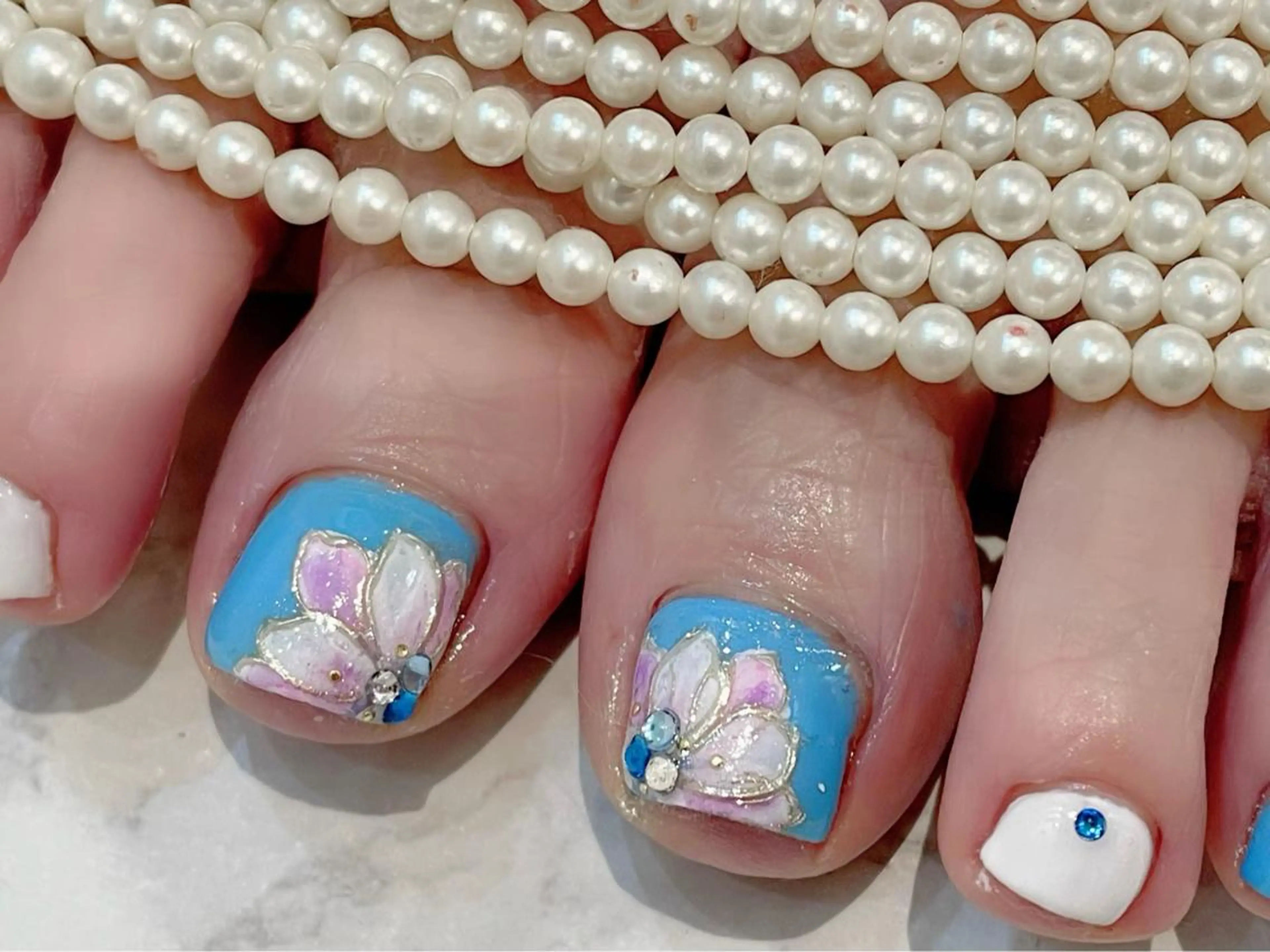 ネイル フラワーネイル フットネイル ミラーネイル フットネイル sincerely Nail&eyeのマツエク・マツパデザイン