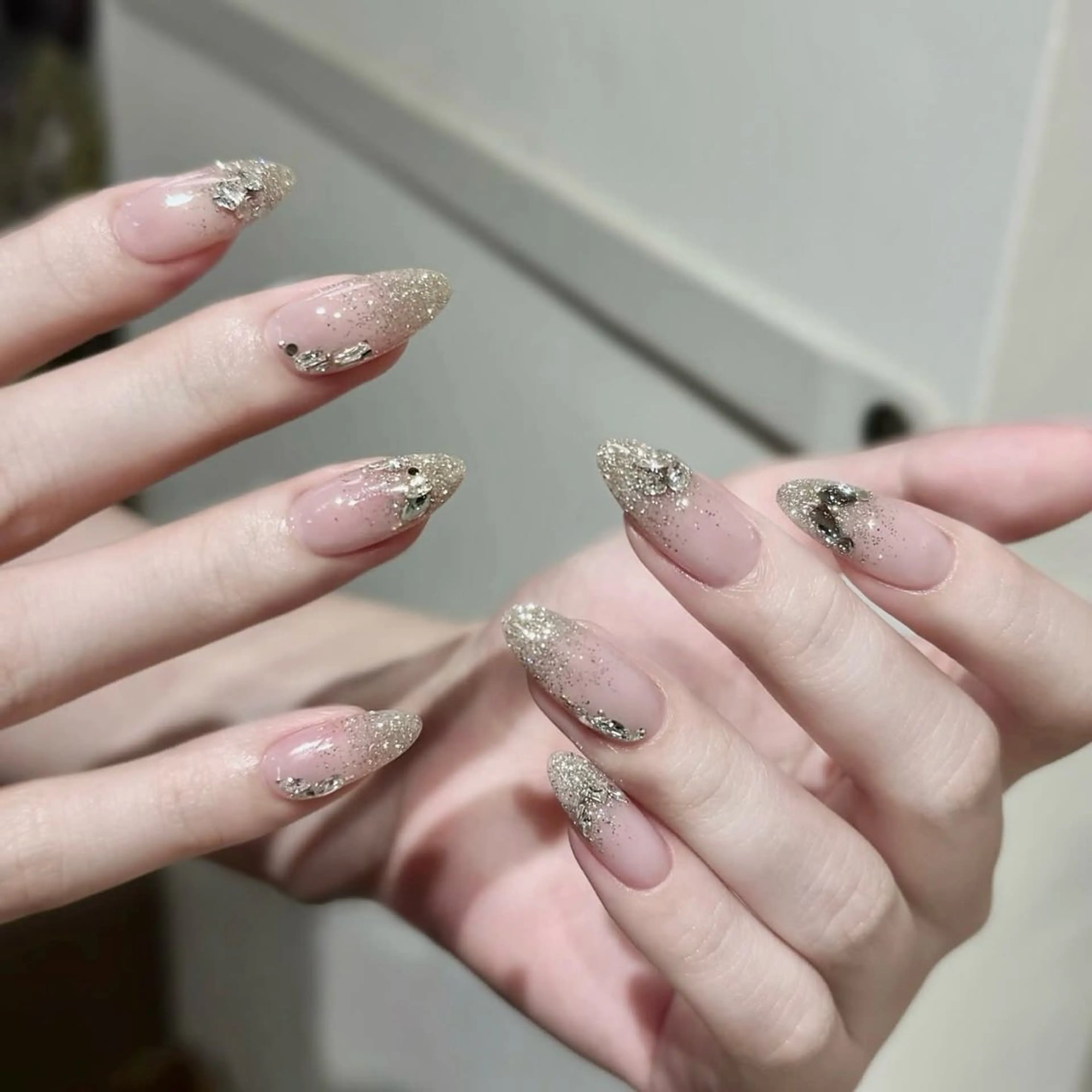 ネイル アートネイル チークネイル 韓国ネイル シンプルネイル ワンホンネイル ハンドネイル Lala Nails所属・Lala Nailsのネイルデザイン