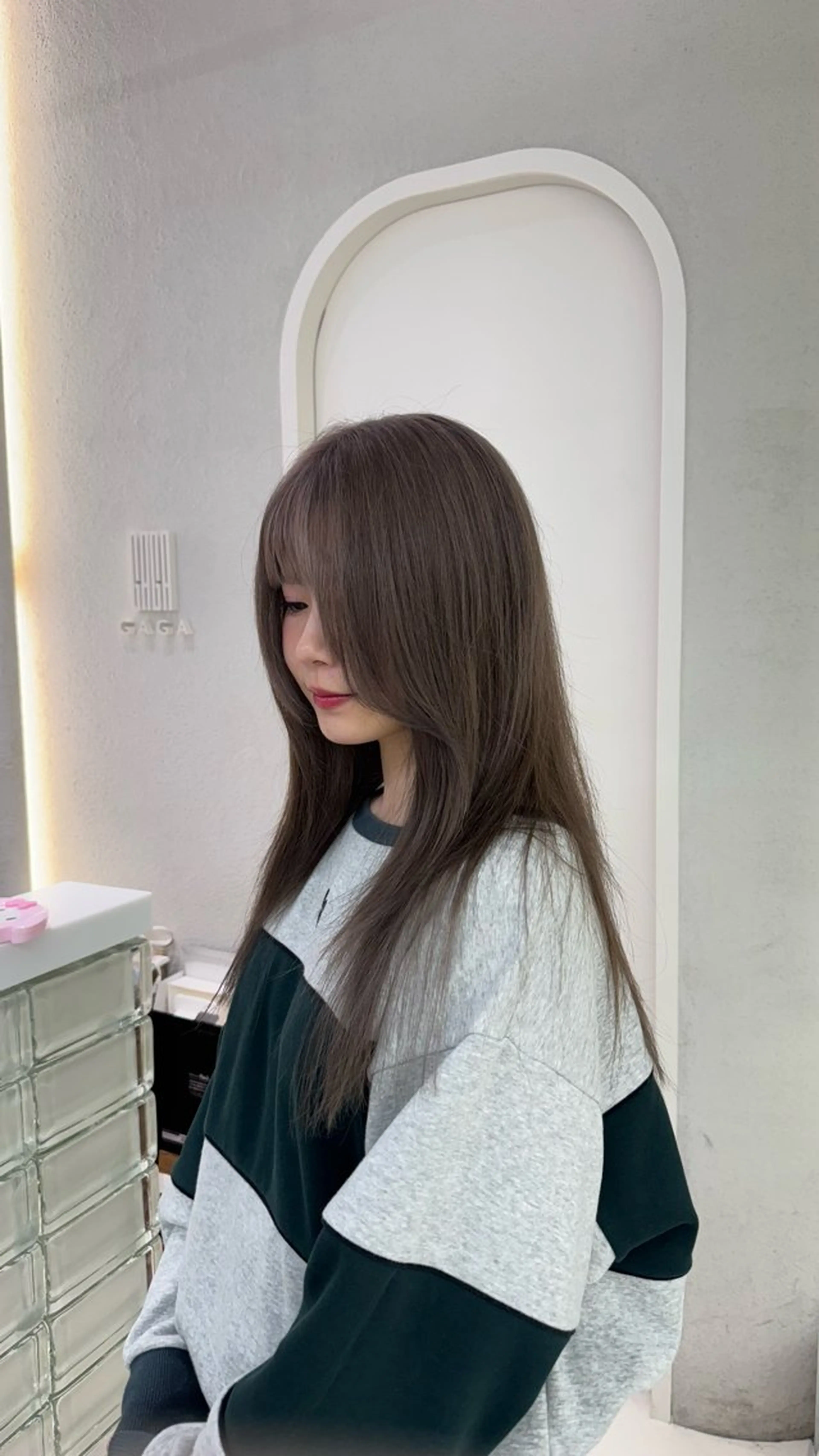 カラー ヘアカラー ANN GAGAのヘアスタイル