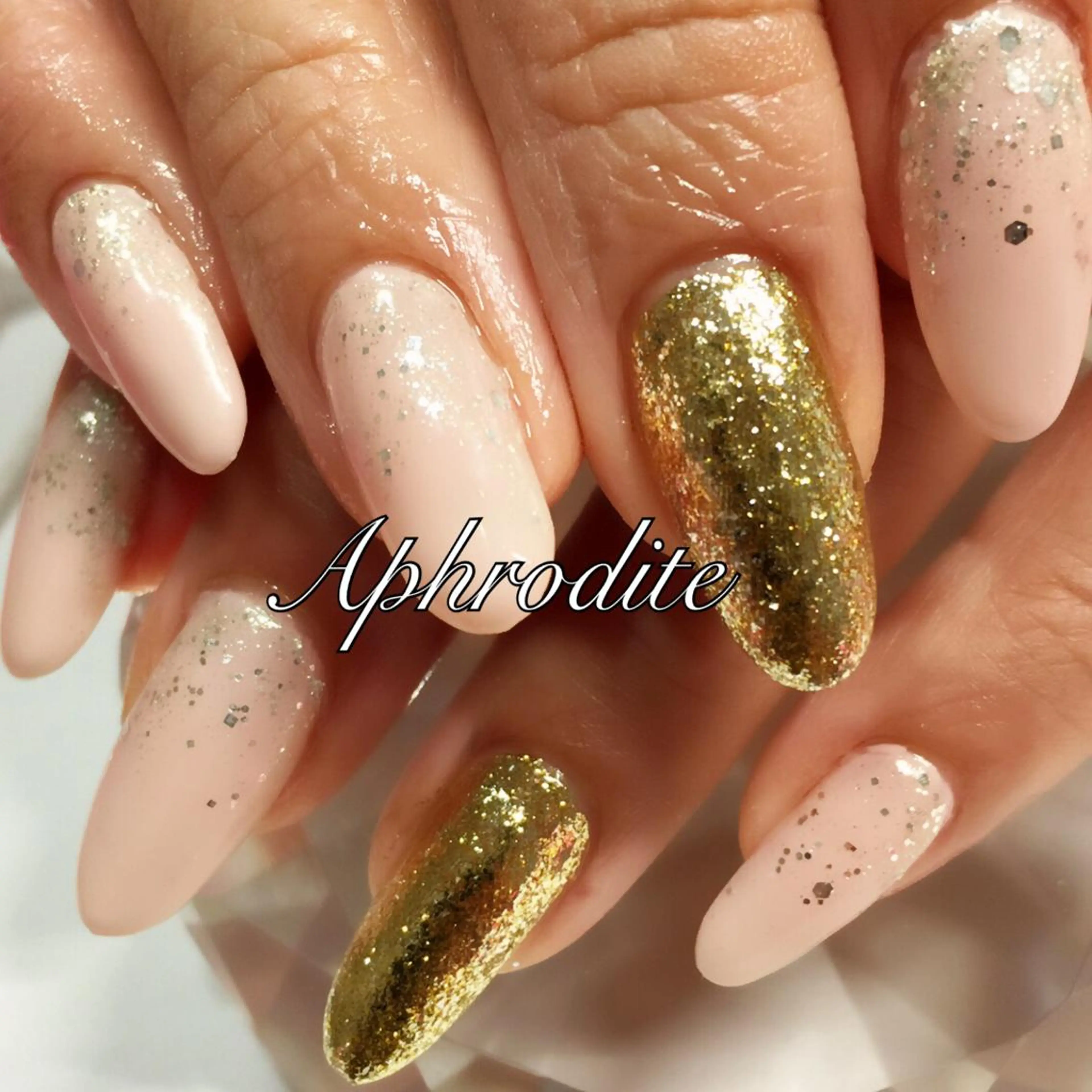ネイル APHRODITE Nagisaのネイルデザイン