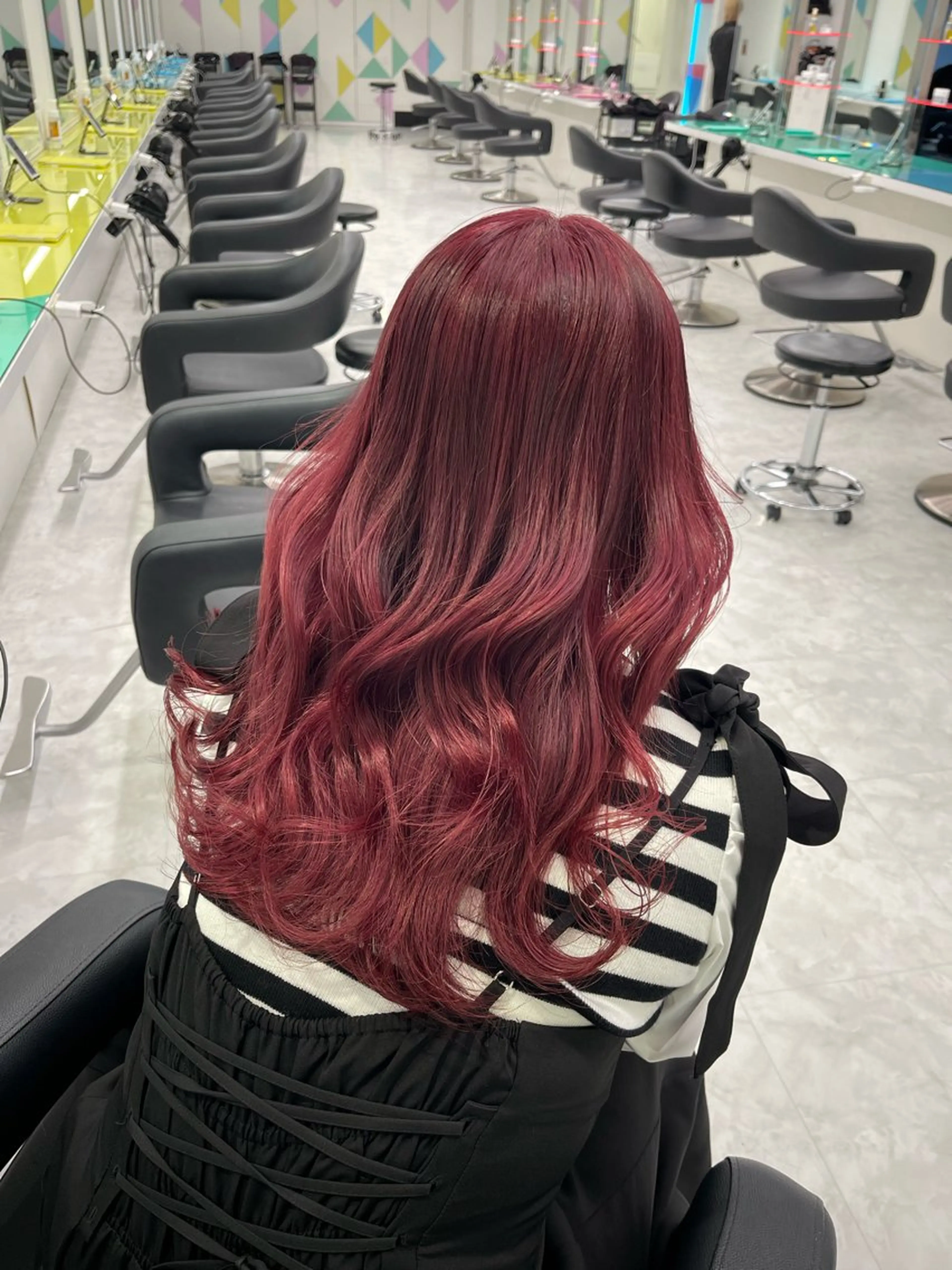 セミロング カラー 🎀愛されgirly ヘア🫧Ayakaのヘアスタイル
