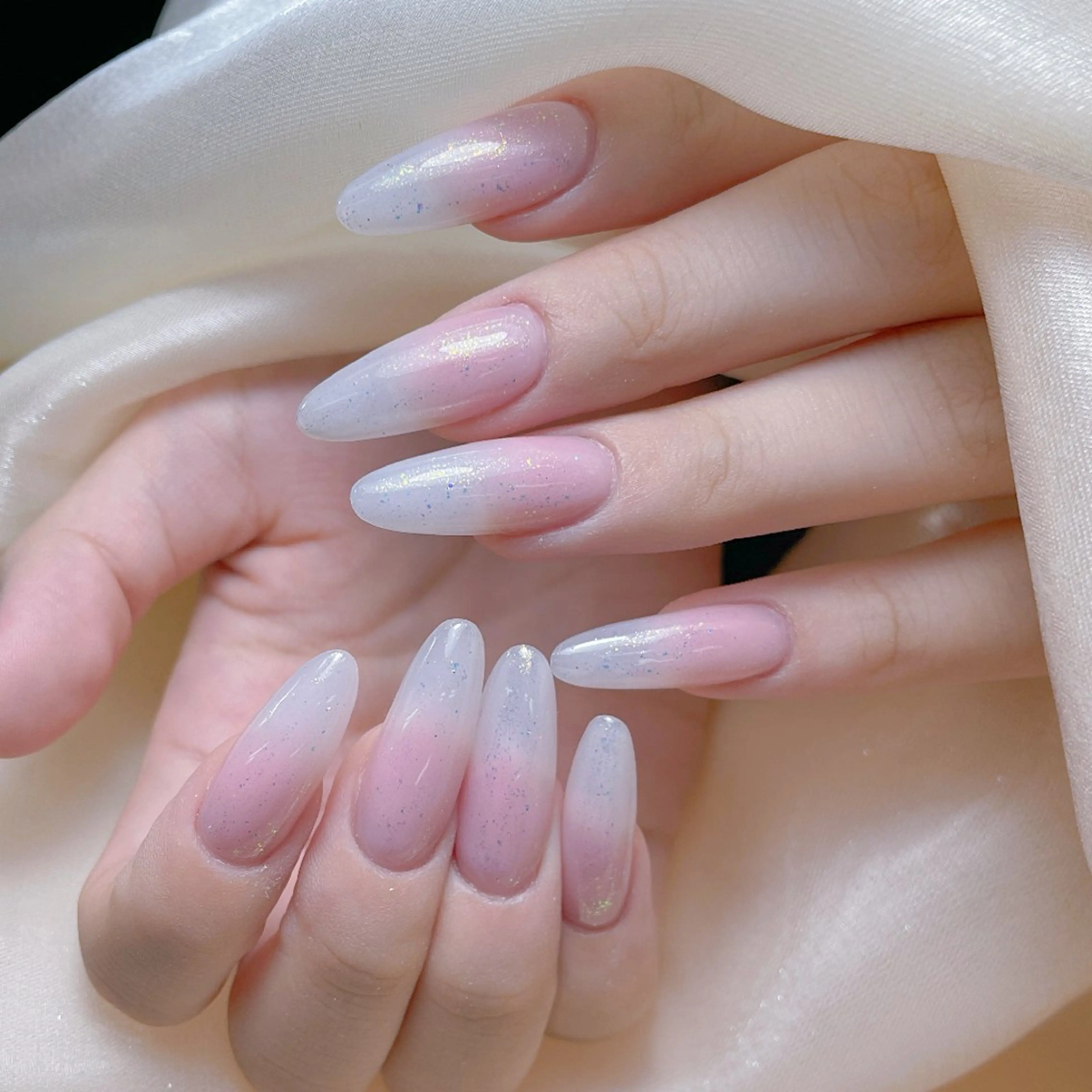 ネイル オーロラネイル キラキラネイル 大理石ネイル(マーブル) スカルプネイル 春ネイル NailPrincess所属・princess スカルプ専門店のネイルデザイン