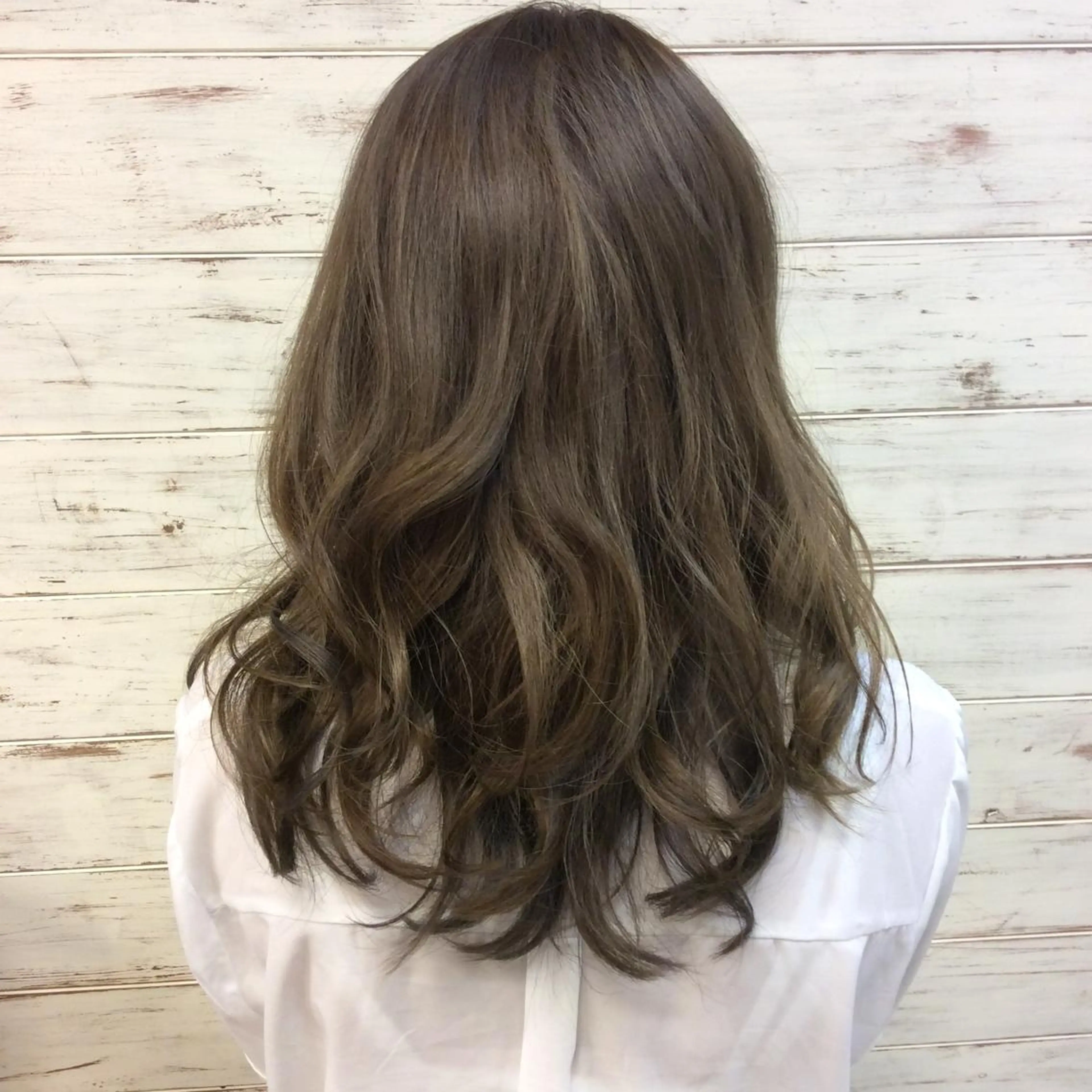 ショート ミディアム セミロング ロング カラー パーマ ヘアアレンジ アッシュ ハイライトカラー ハイトーンカラー ハイライト 日比 貴大/ minim hairのヘアスタイル