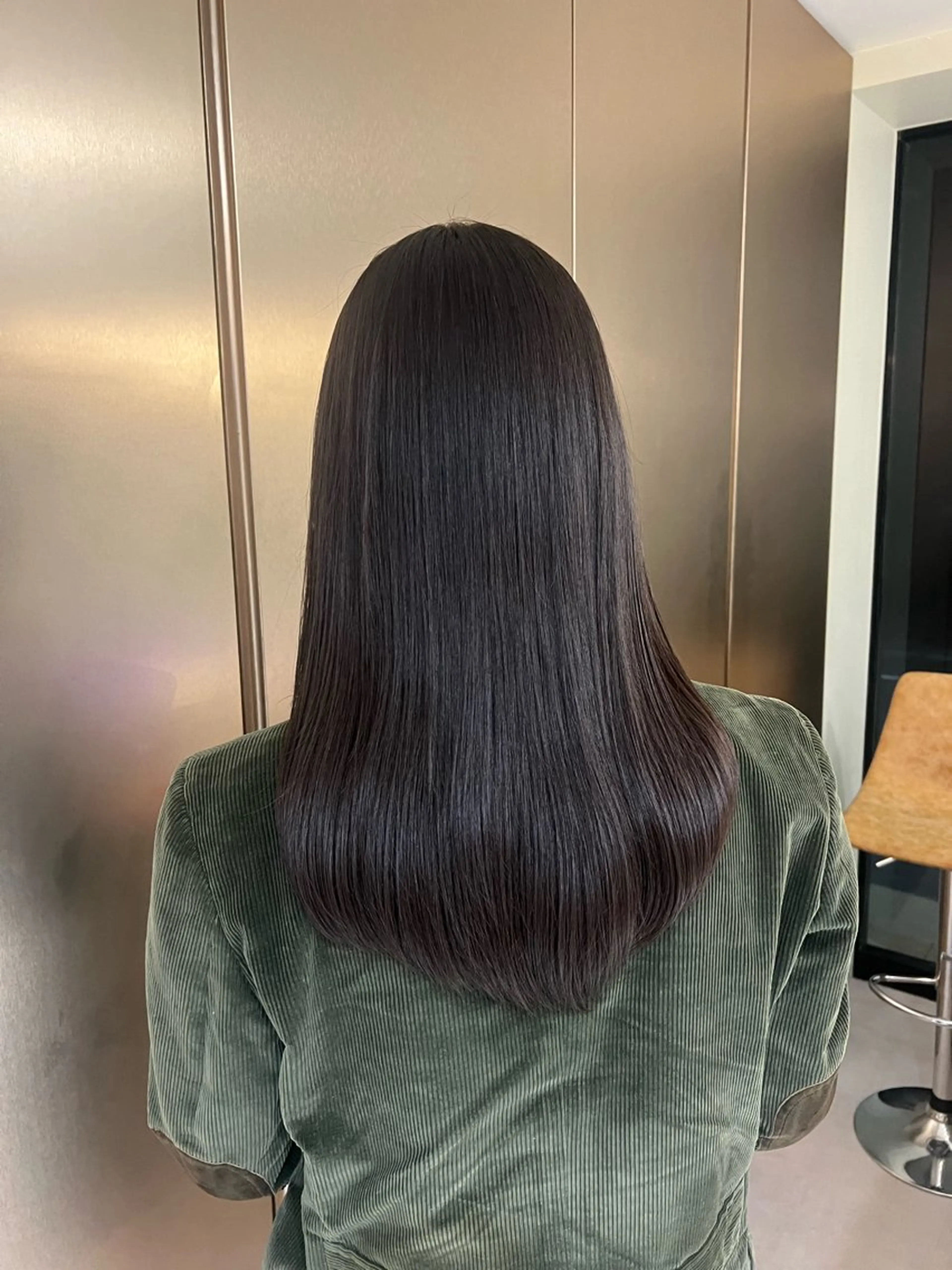 ロング パーマ 縮毛矯正 ストレートパーマ カット無料｜レイヤー カット｜韓国モテへアのヘアスタイル