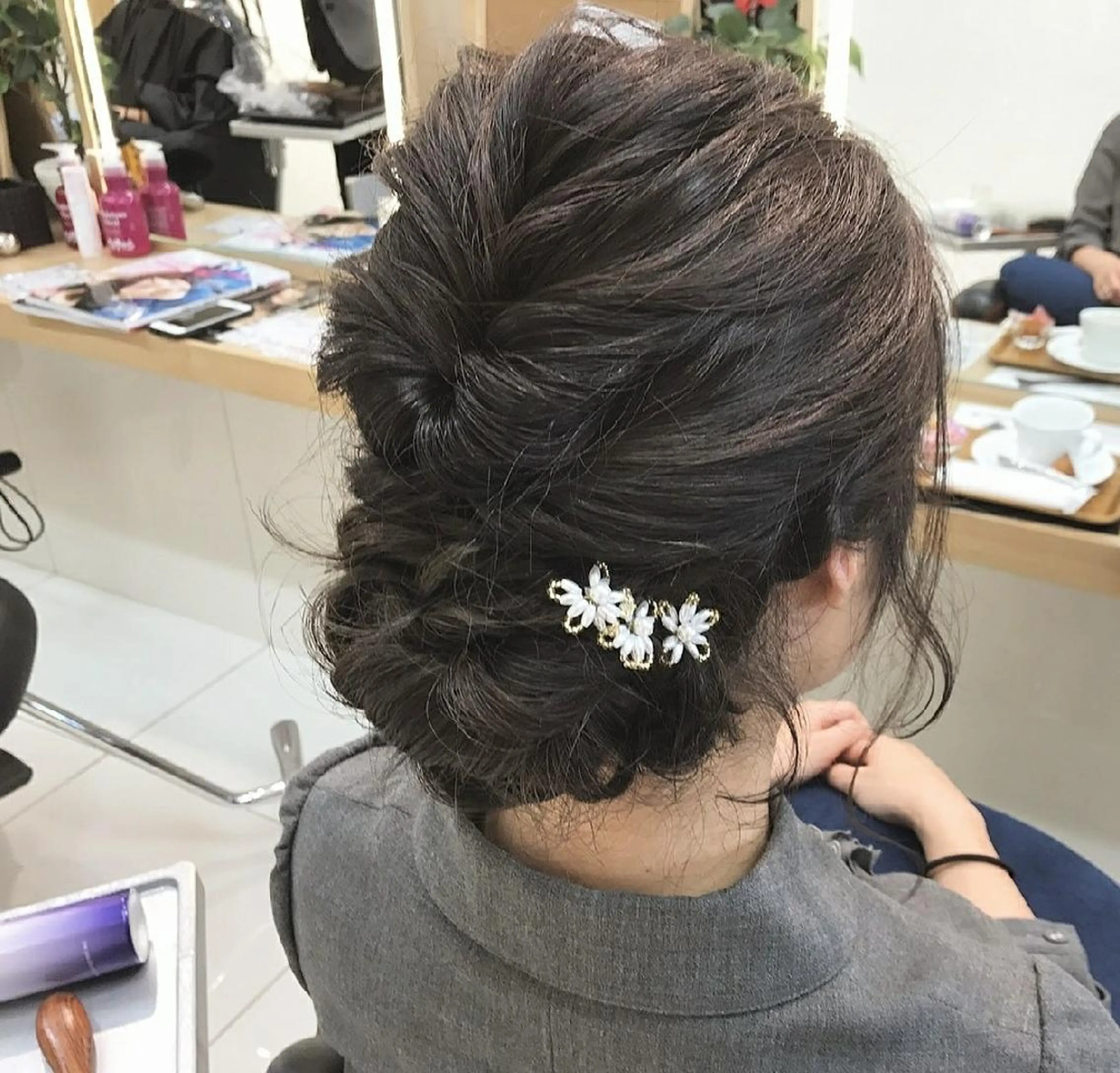 ロング カラー ヘアアレンジ 透明感ハイライト◎ 伊藤夏海のヘアスタイル