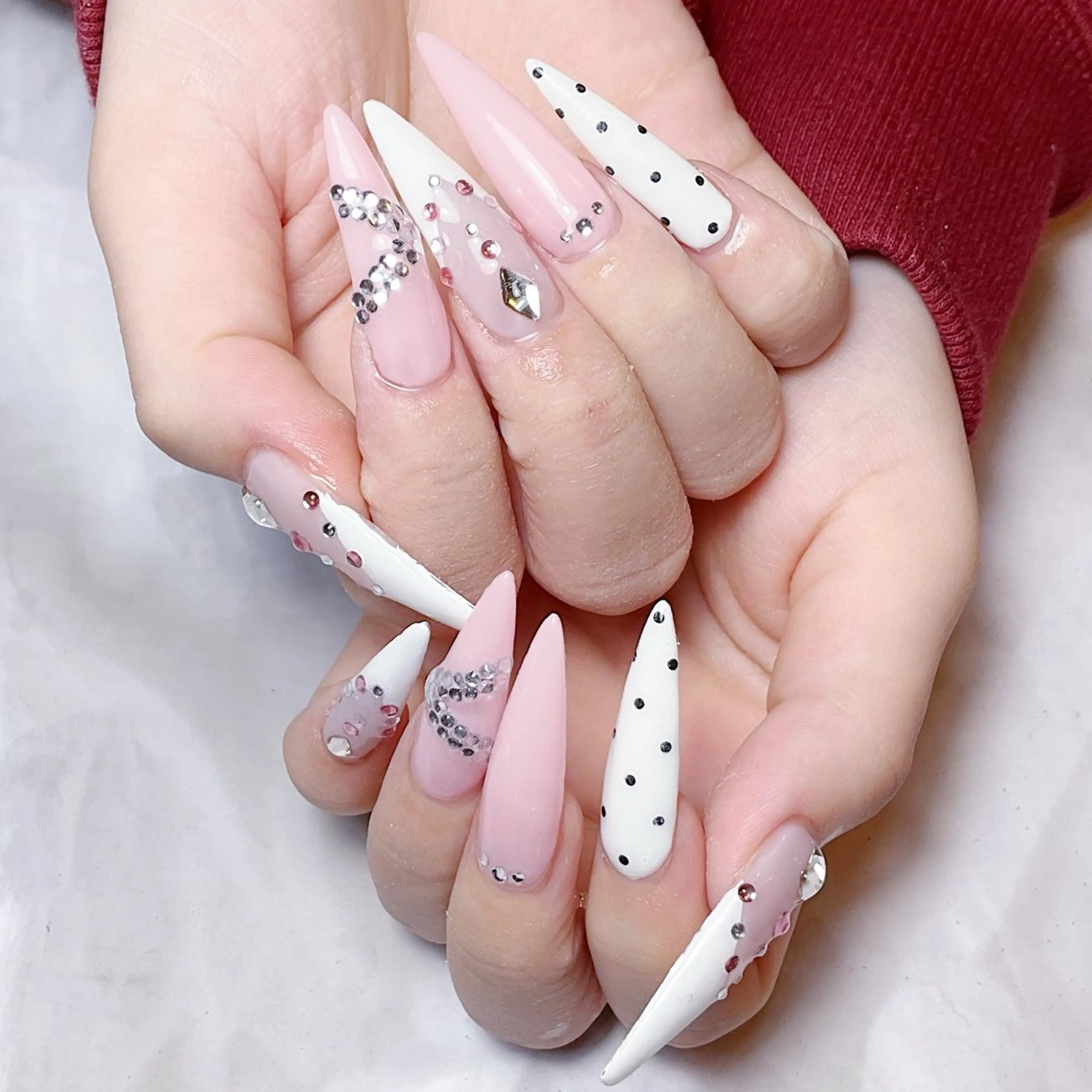 ネイル ハンドネイル 🌈Yun nail hyejin💋のネイルデザイン