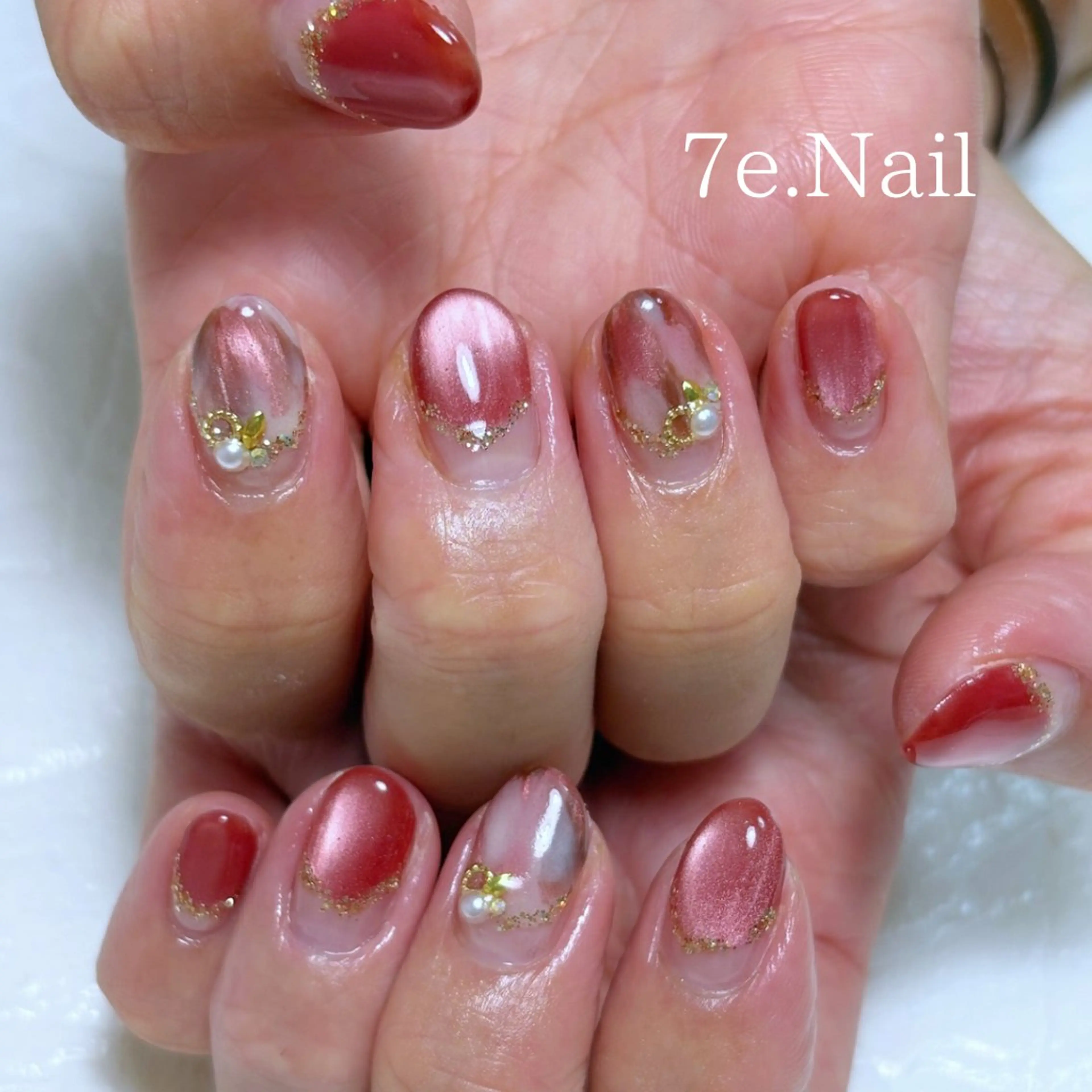 ネイル 7e. Nailのネイルデザイン