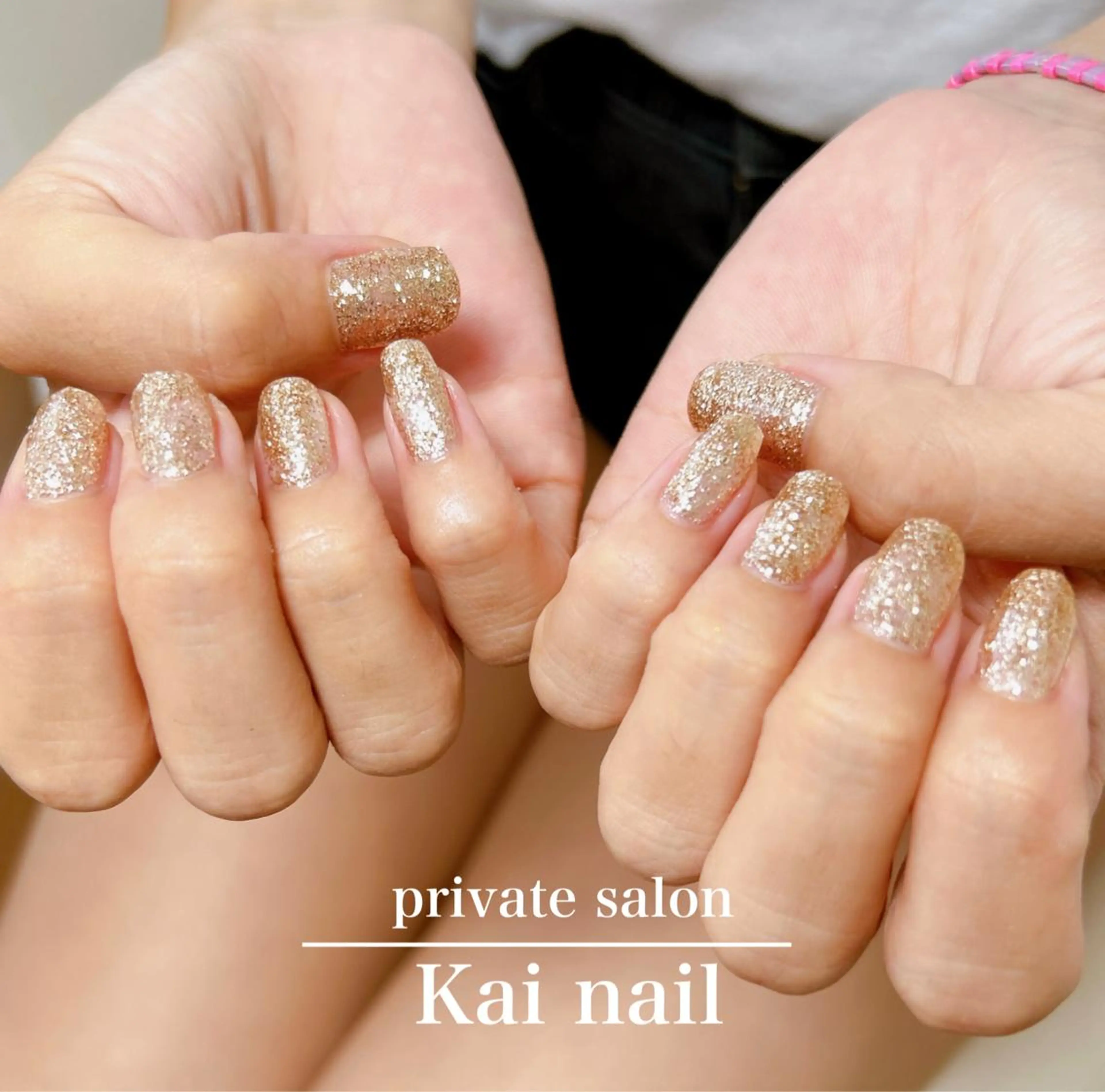 ネイル ゴールド キラキラネイル ラメ(グリッター) マグネットネイル シンプルネイル Kai  nail Mayukoのネイルデザイン