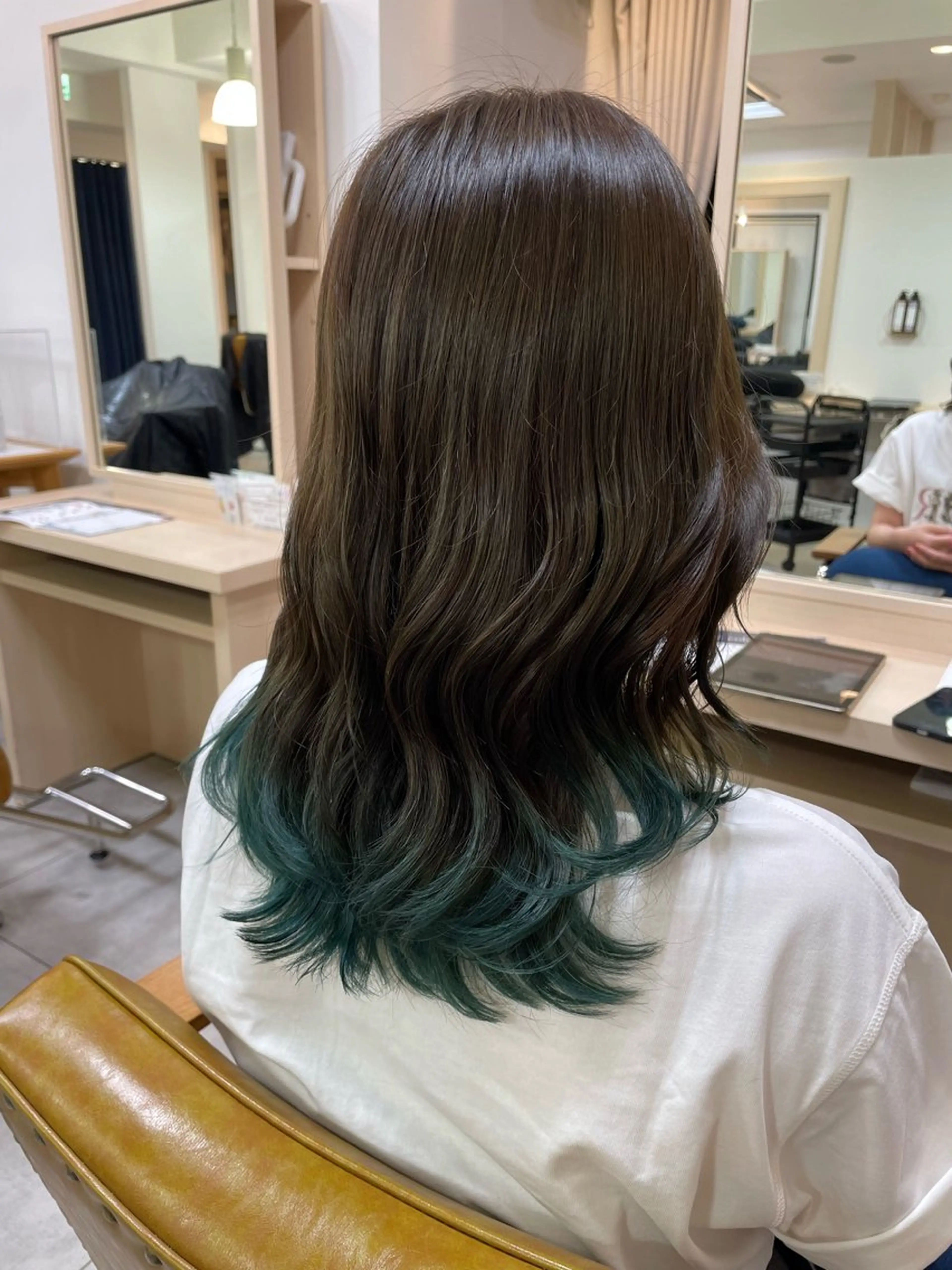 セミロング カラーモデル/Un Fleur/田口流名のヘアスタイル