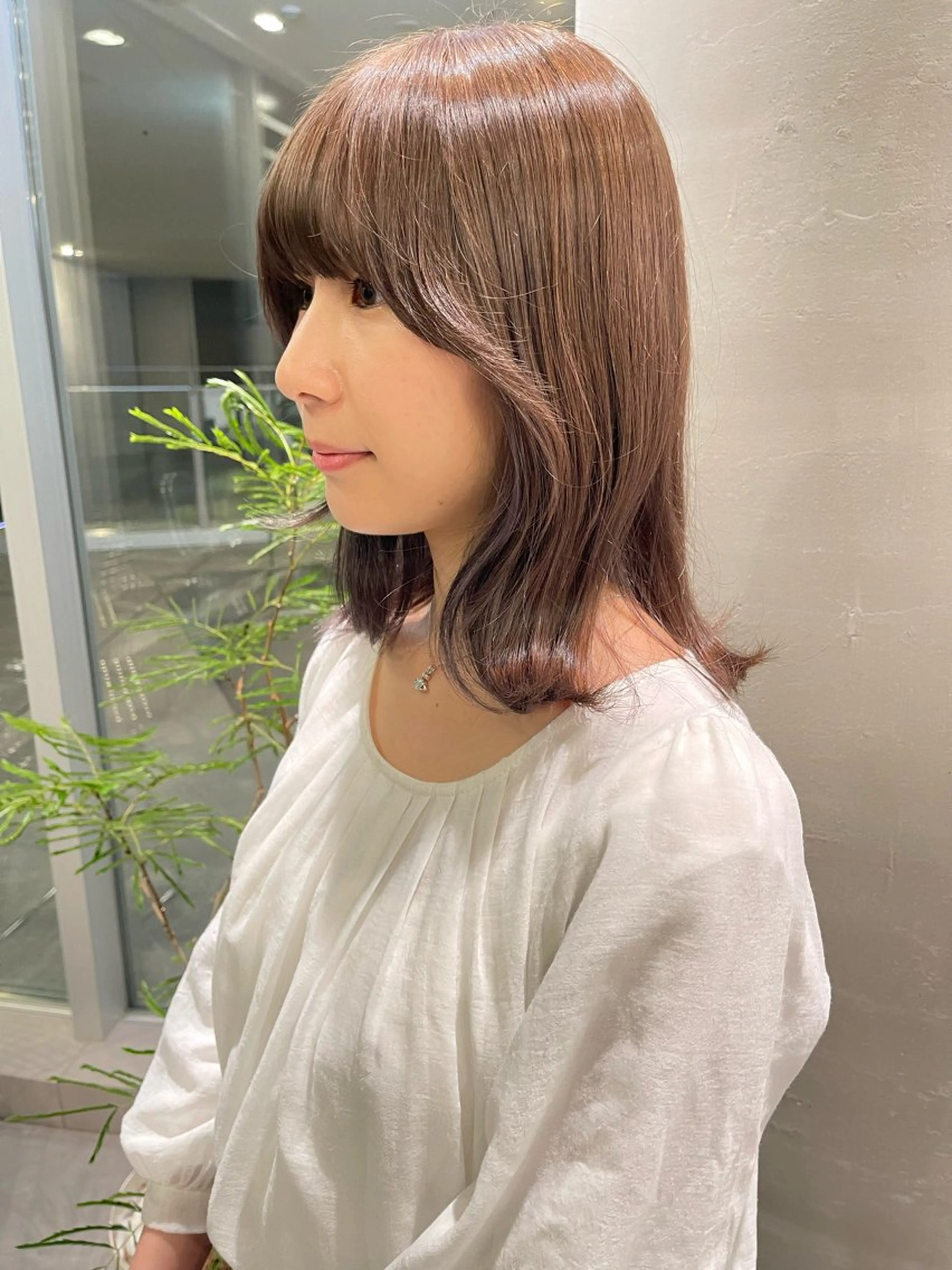ミディアム 顔周りカット 髪質改善/美髪縮毛矯 正のスペシャリストのヘアスタイル