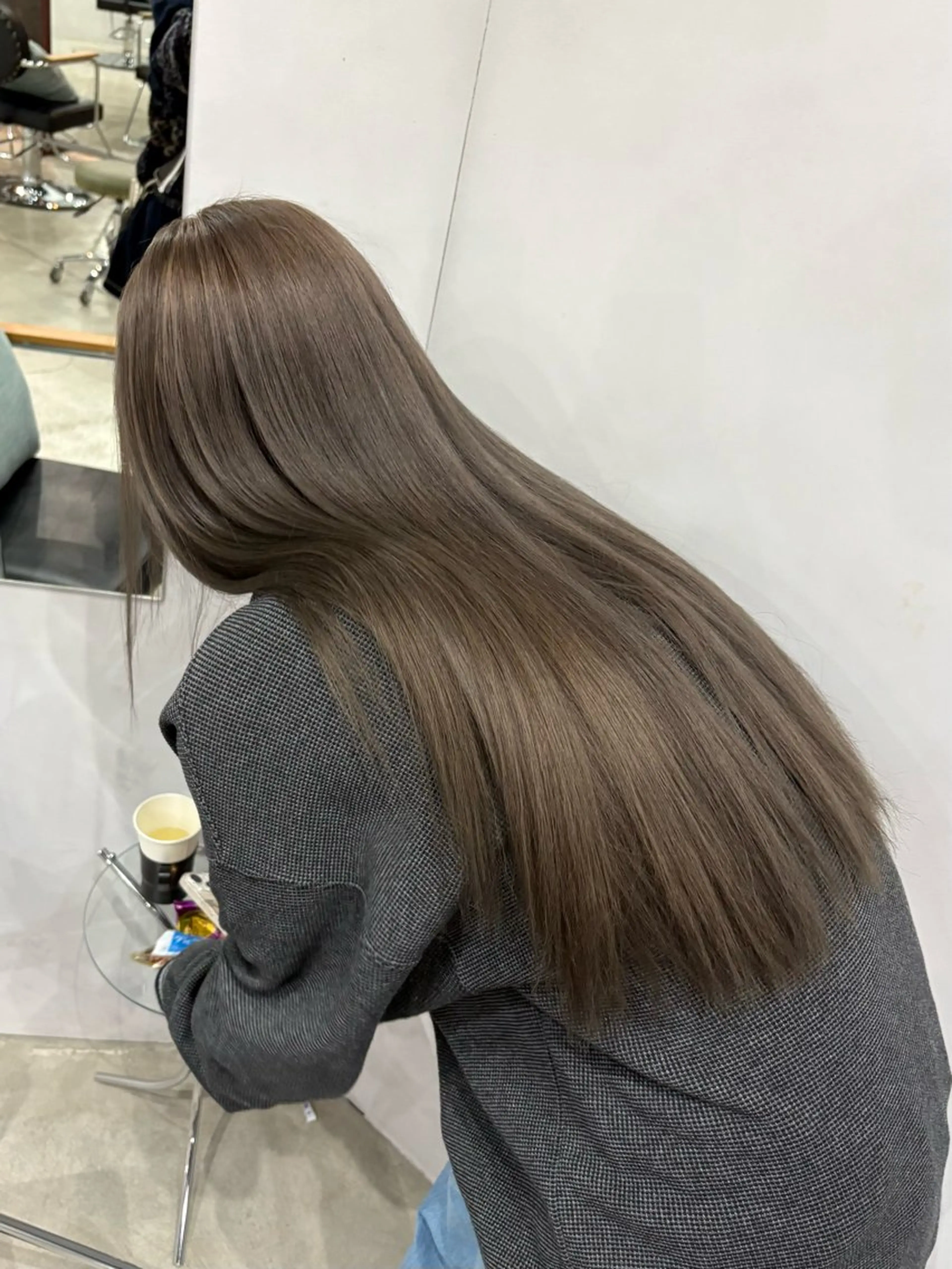 カラー ヘアカラー トリートメント レイヤー 東実桜のヘアスタイル