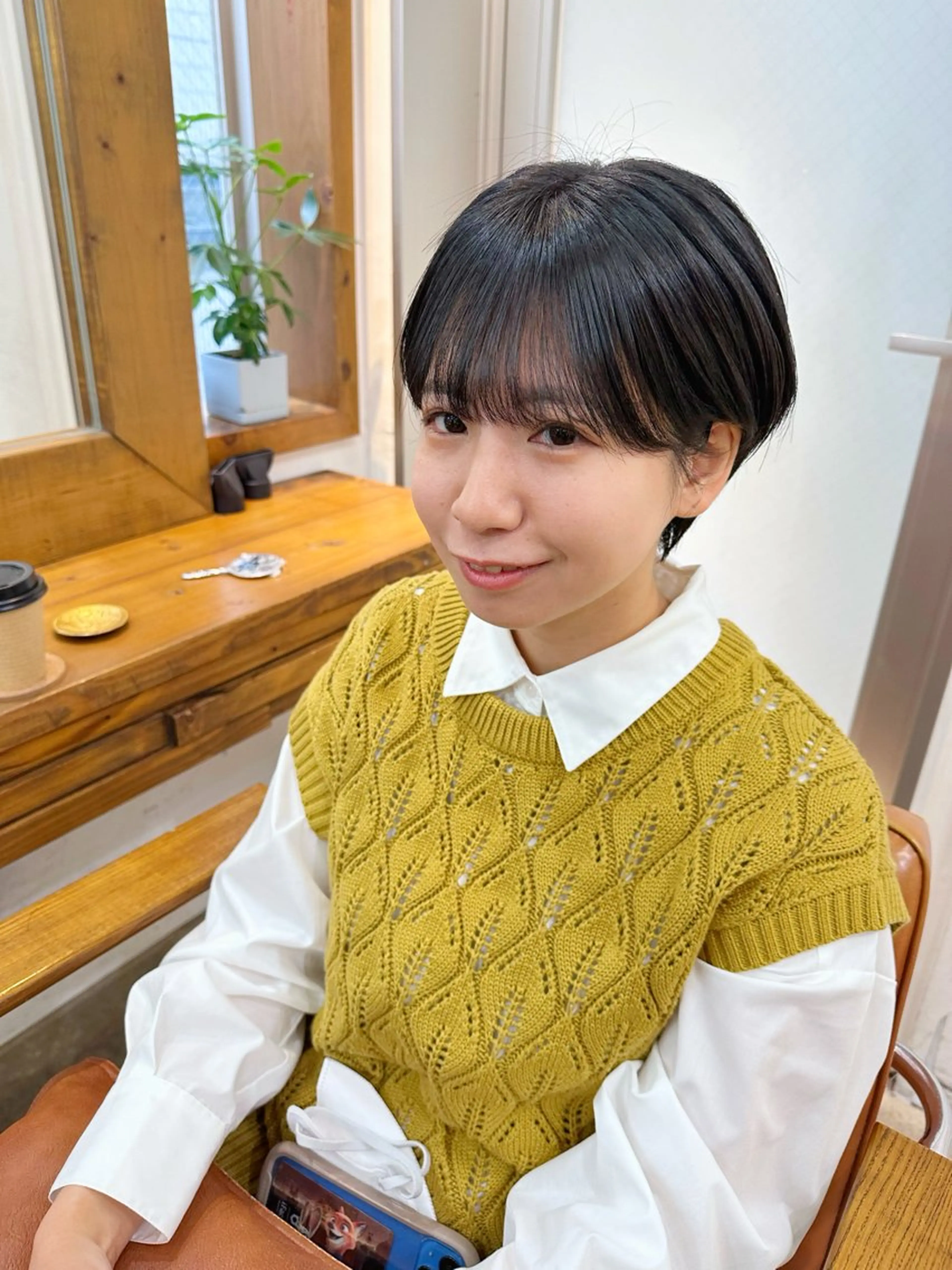 ショート カラー ショートボブ ハンサムショート ボブ くせ毛 ショートヘア カット ヘアカラー トリートメント newline銀座所属・銀座ショート/ 大人ショート/金子涼のヘアスタイル