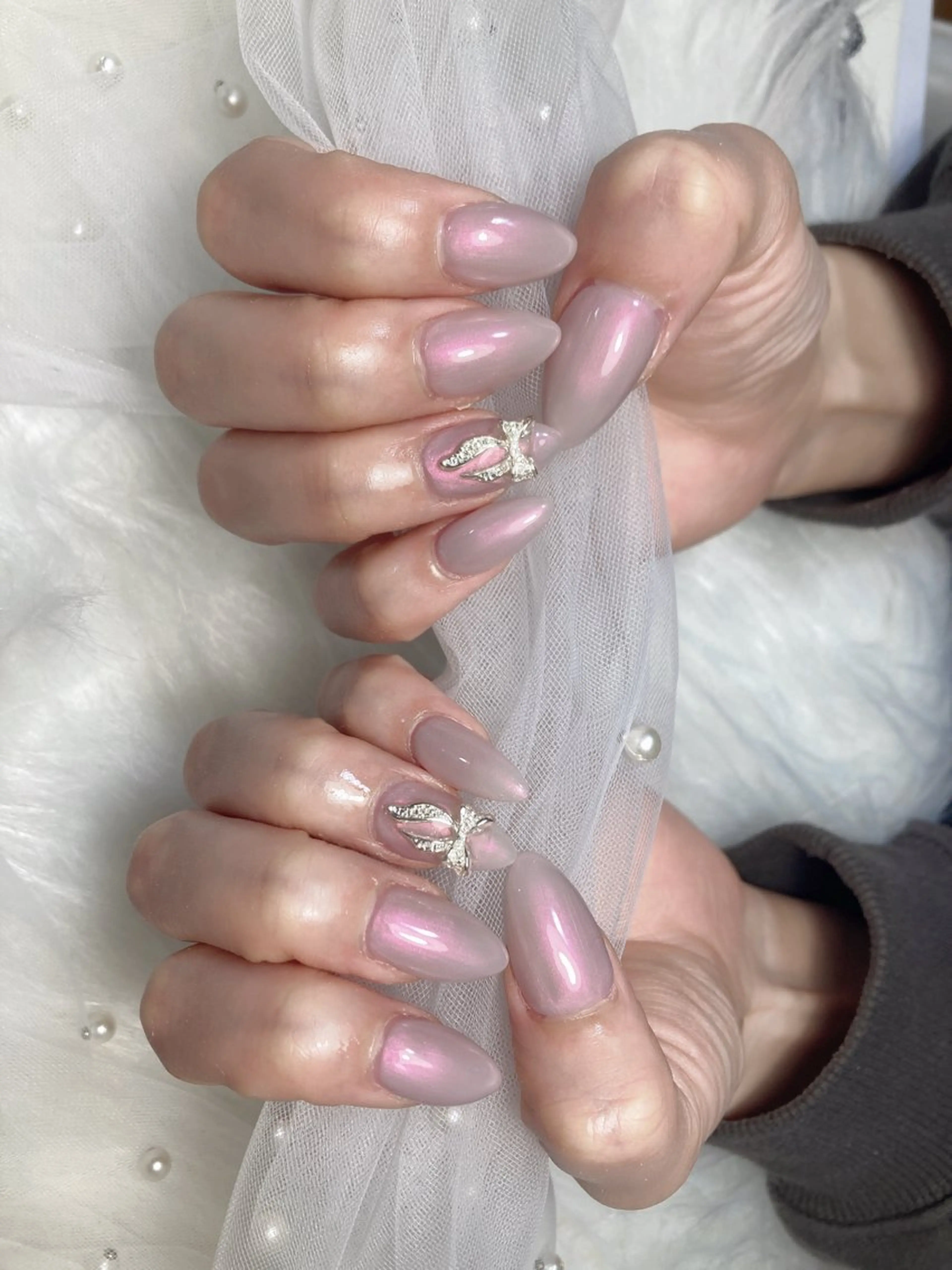 ネイル U·Mi nail salon所属・U·MI 長さ出し専門店のネイルデザイン