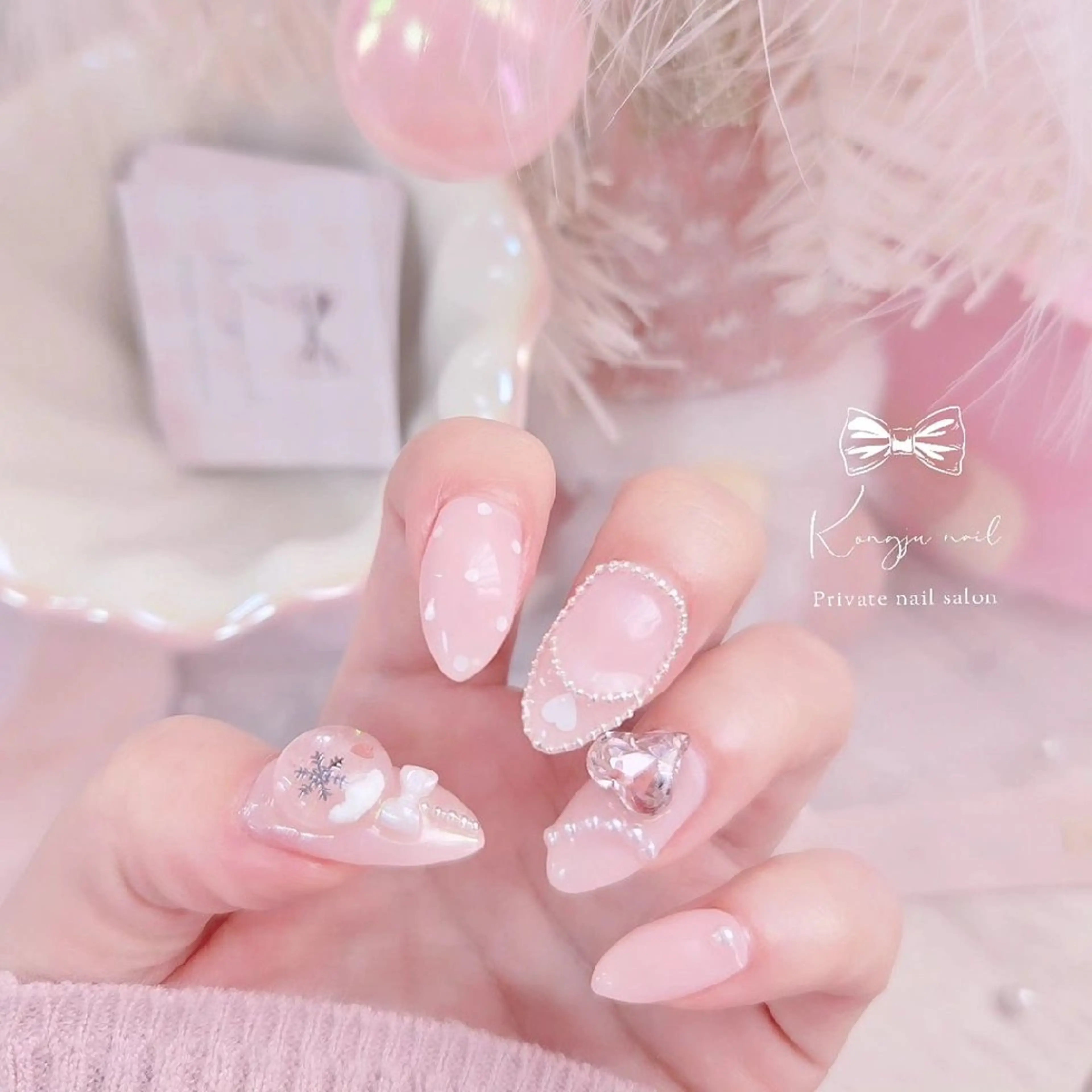 ネイル ハート ストーンネイル Kongju  nailのネイルデザイン