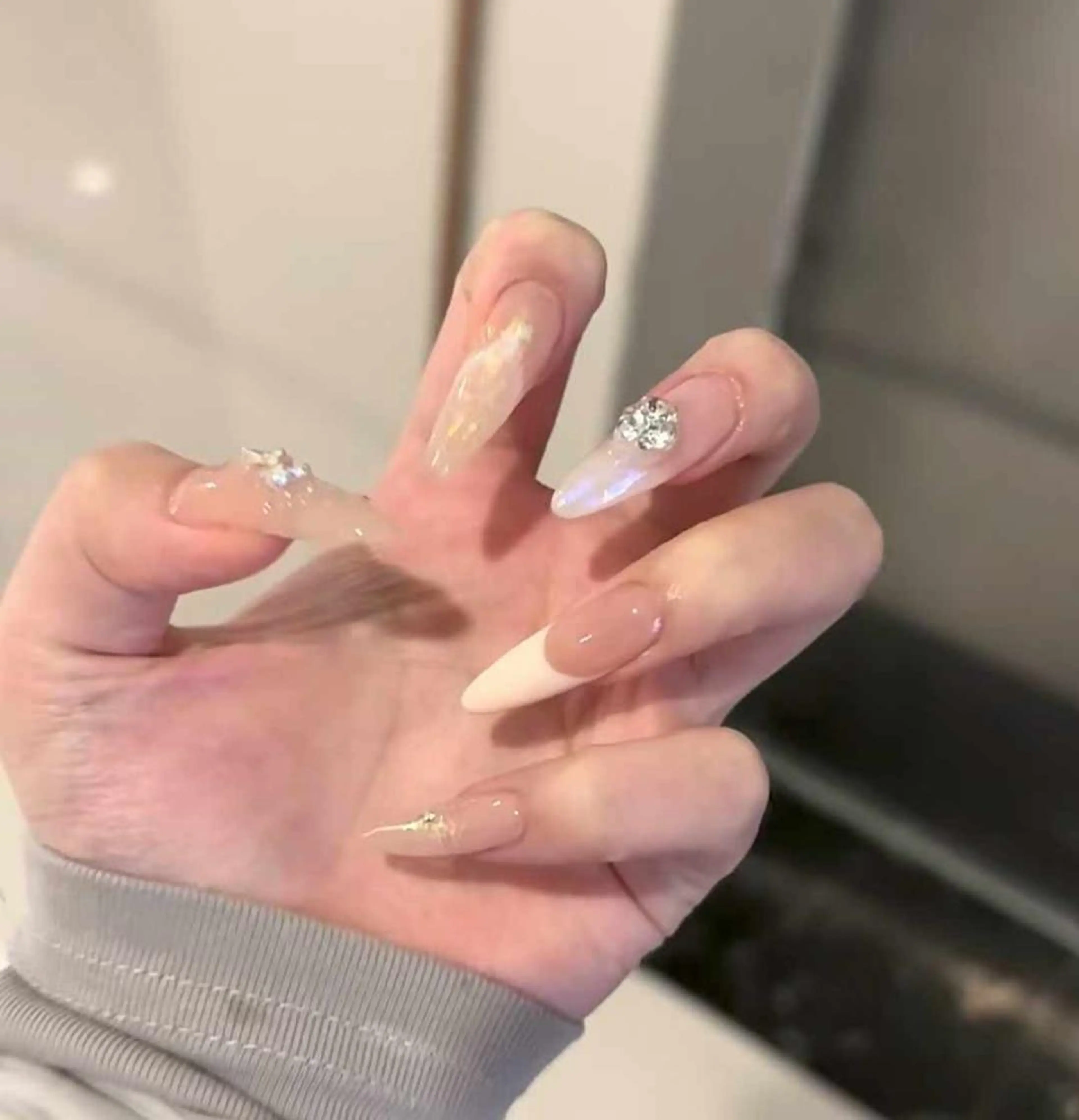 ネイル VIVIAN リサのネイルデザイン