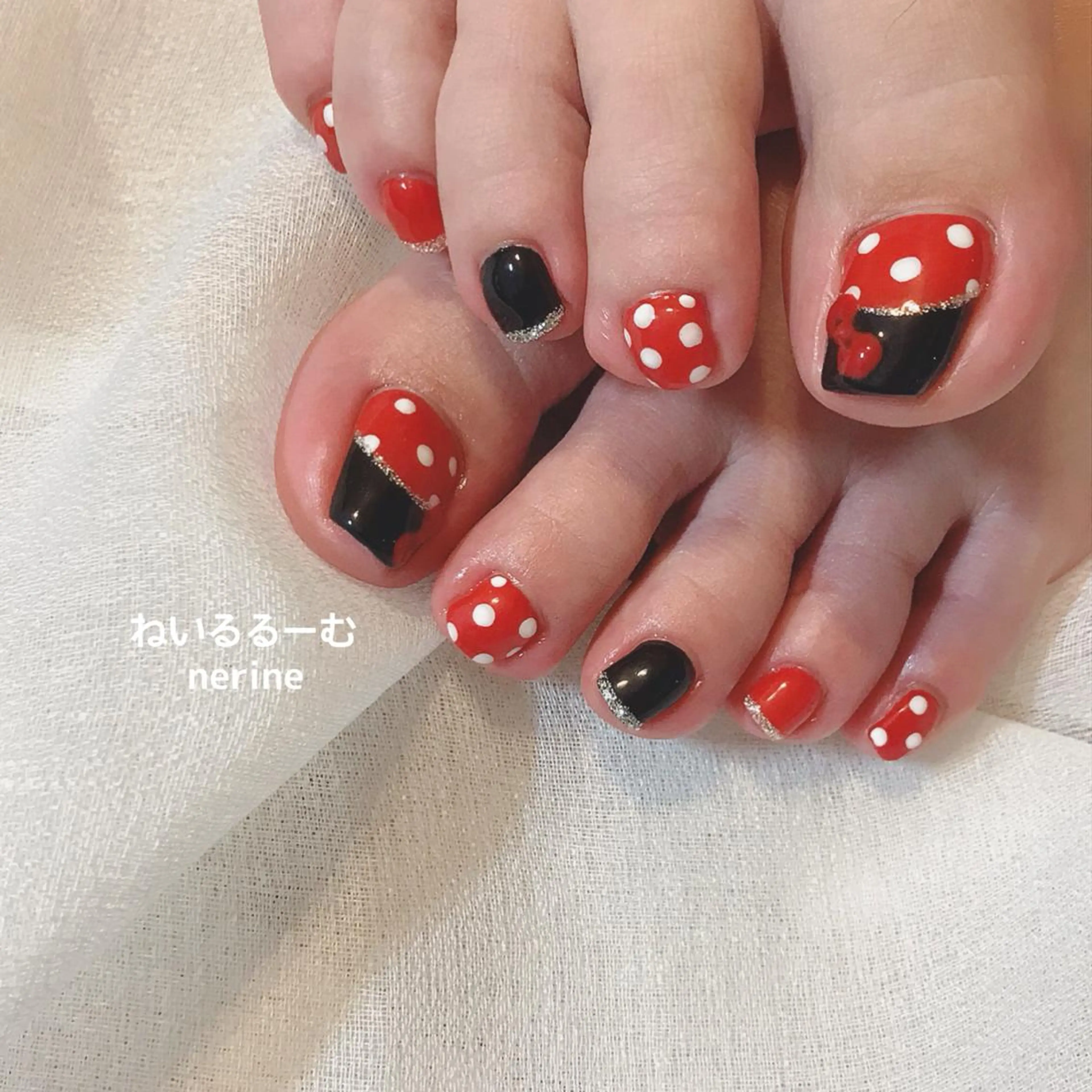 ネイル NAILST Naomiのネイルデザイン