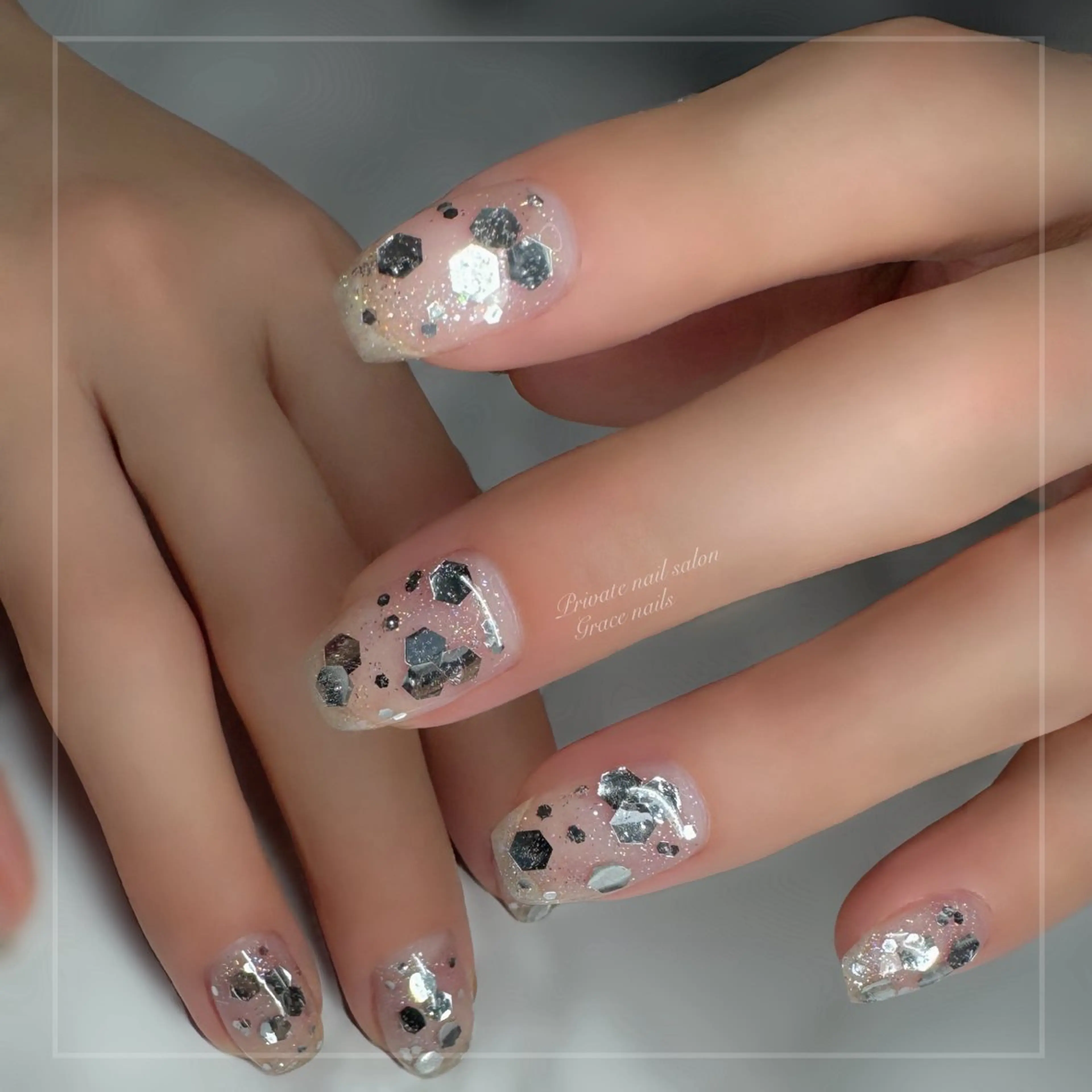 ネイル GRACE NAILSのネイルデザイン