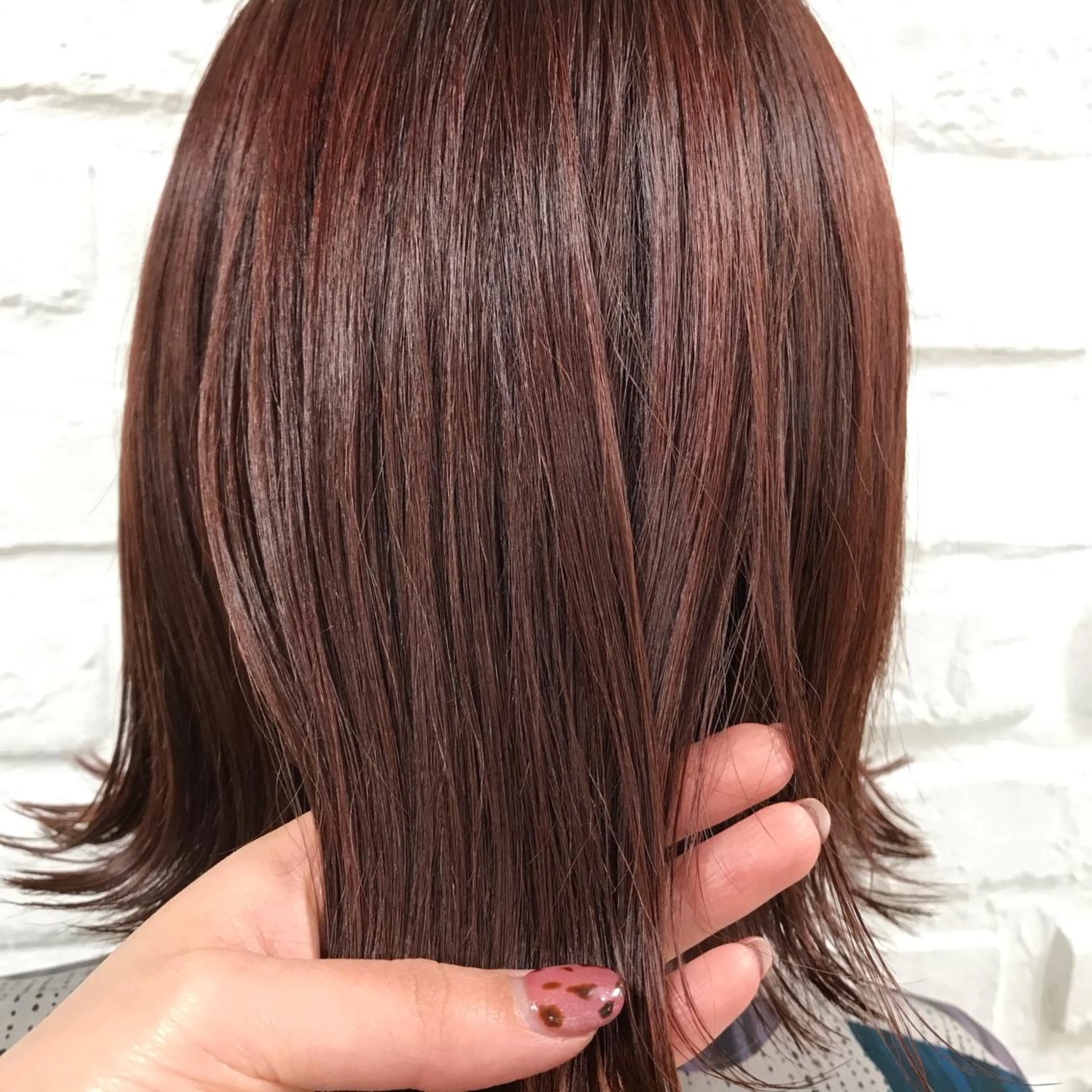 ミディアム カラー ブリーチ 透明感カラー ブリーチなしカラー ピンクカラー カット ヘアカラー トリートメント 暖色カラー🌹 中山由梨のヘアスタイル
