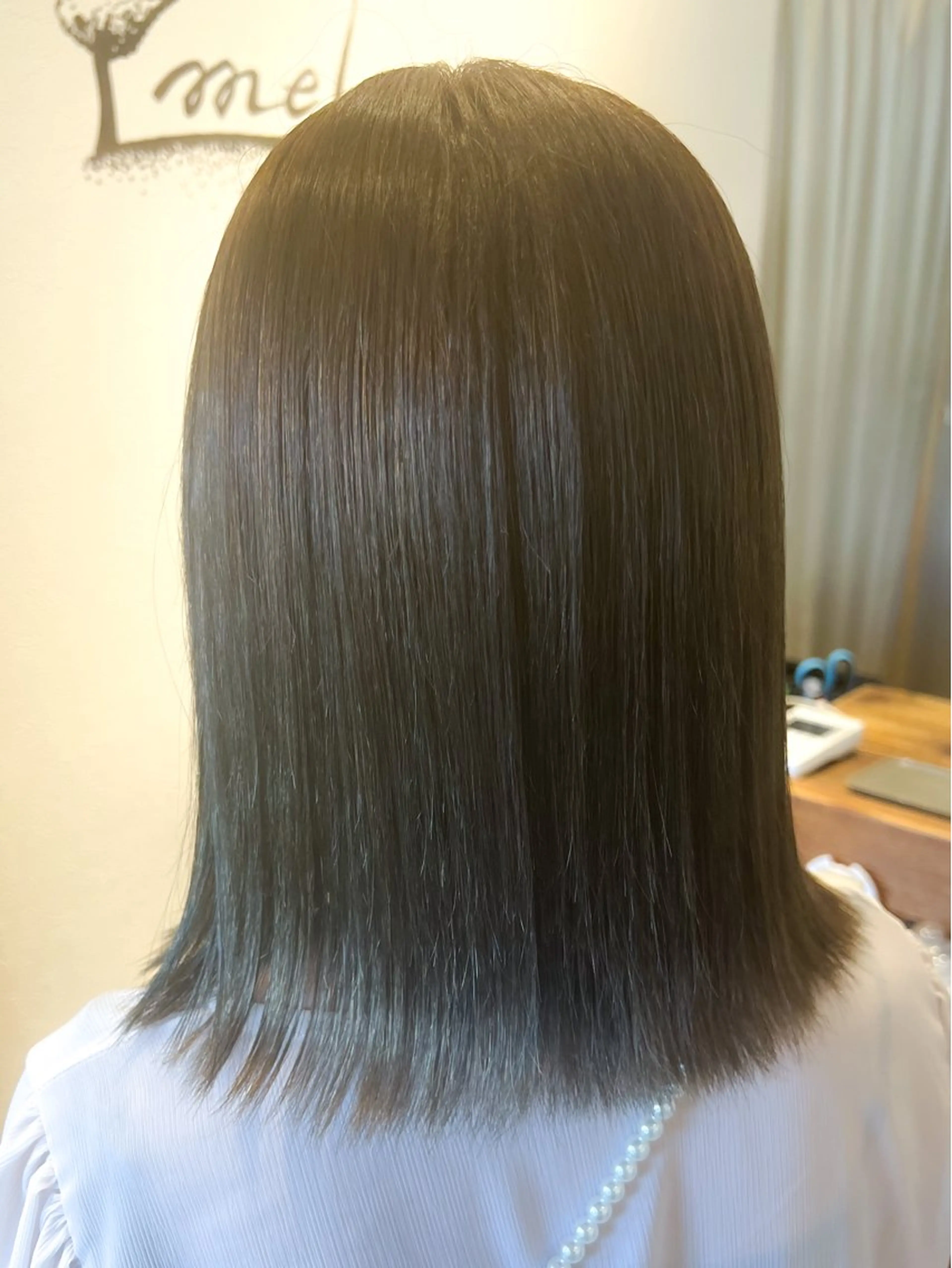 ミディアム カラー ベージュカラー ブリーチ 透明感カラー ブリーチなしカラー オリーブベージュ 💐美しいショート× パーマ💐早坂駆留のヘアスタイル