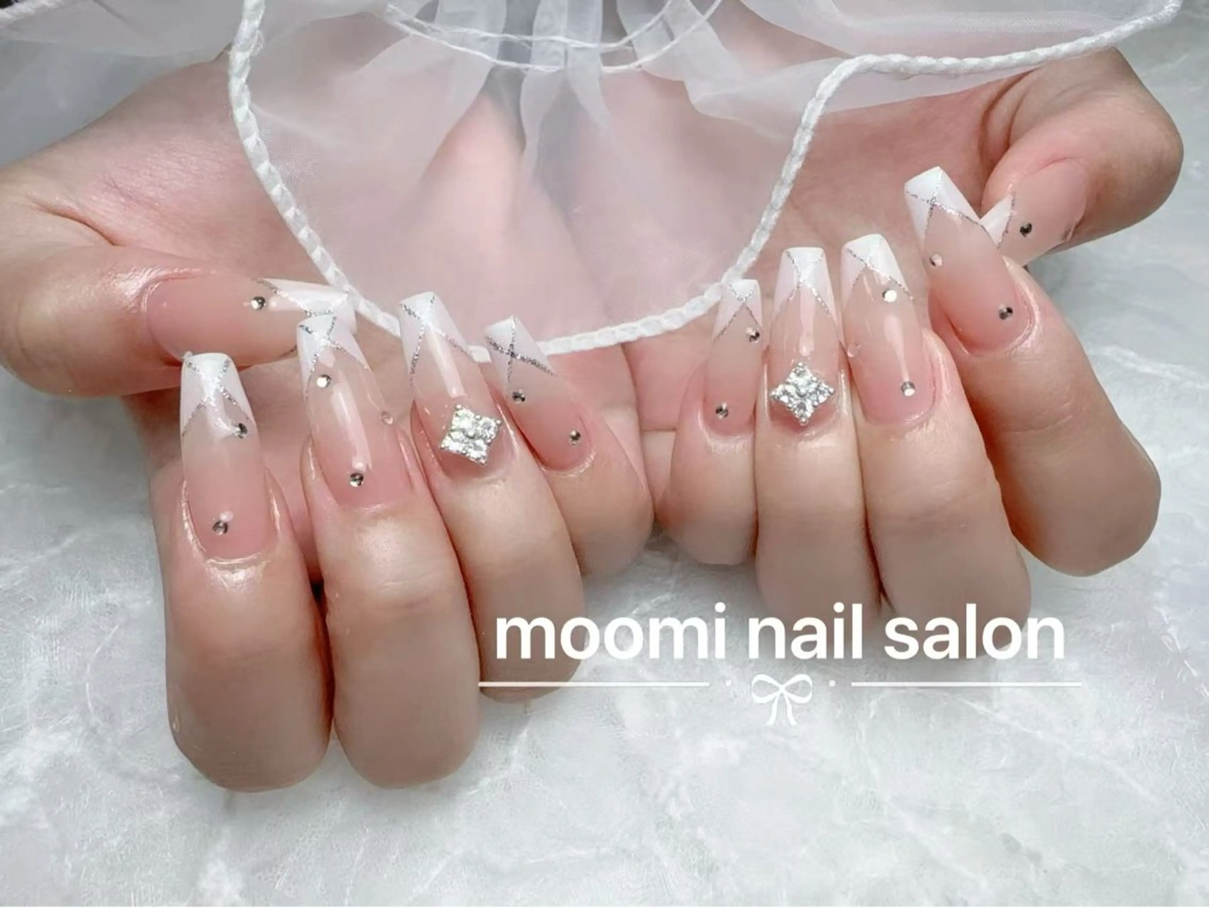 ネイル Moomi なつのネイルデザイン