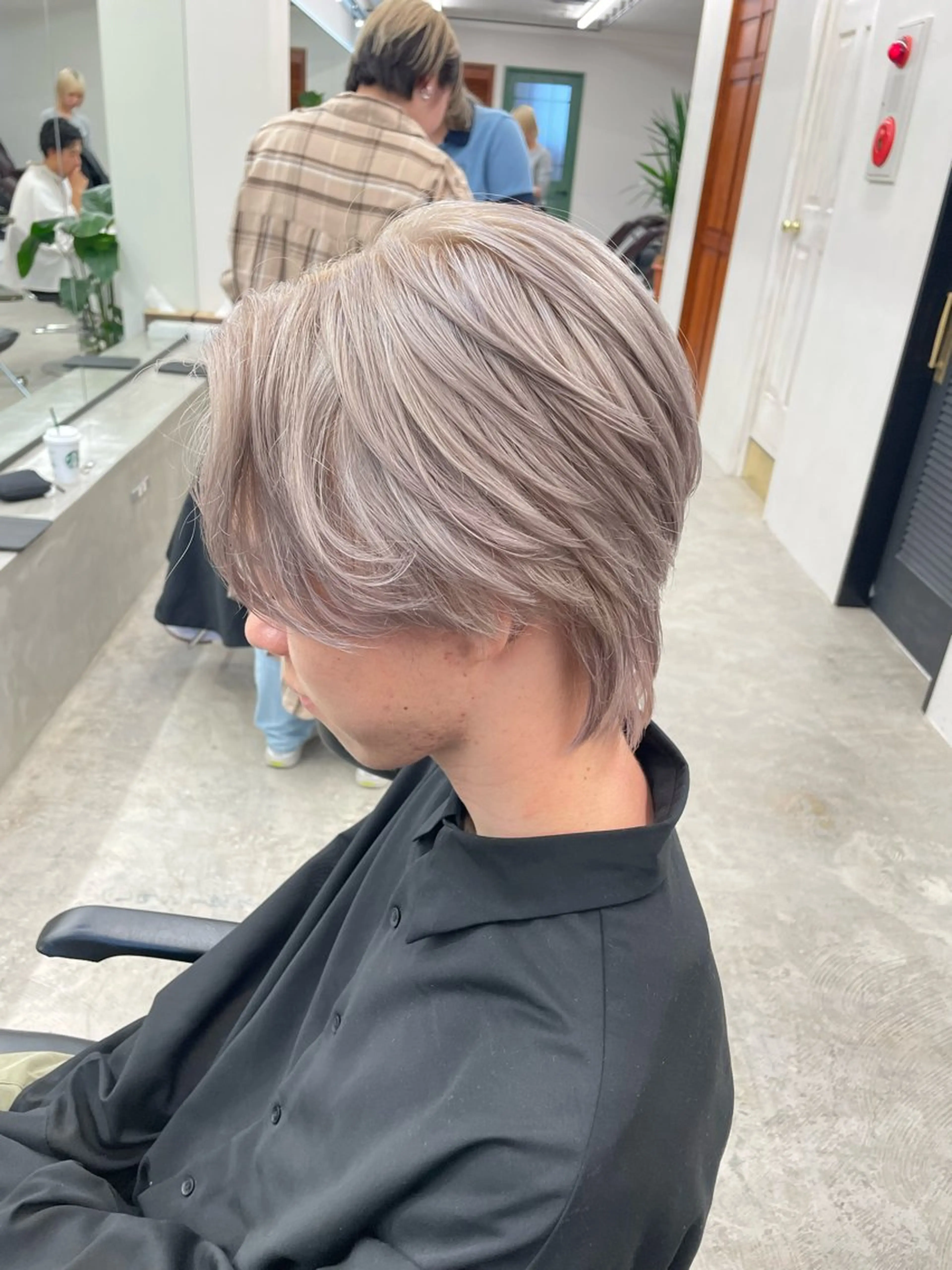 カラー メンズ ヘアカラー 🪐Men's🪐 ニュアンス/リョウガのヘアスタイル